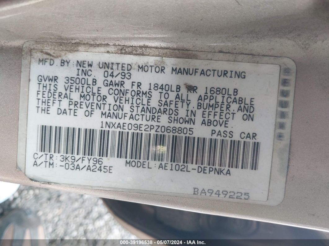 1993 Toyota Corolla Le/dx Золотой vin: 1NXAE09E2PZ068805