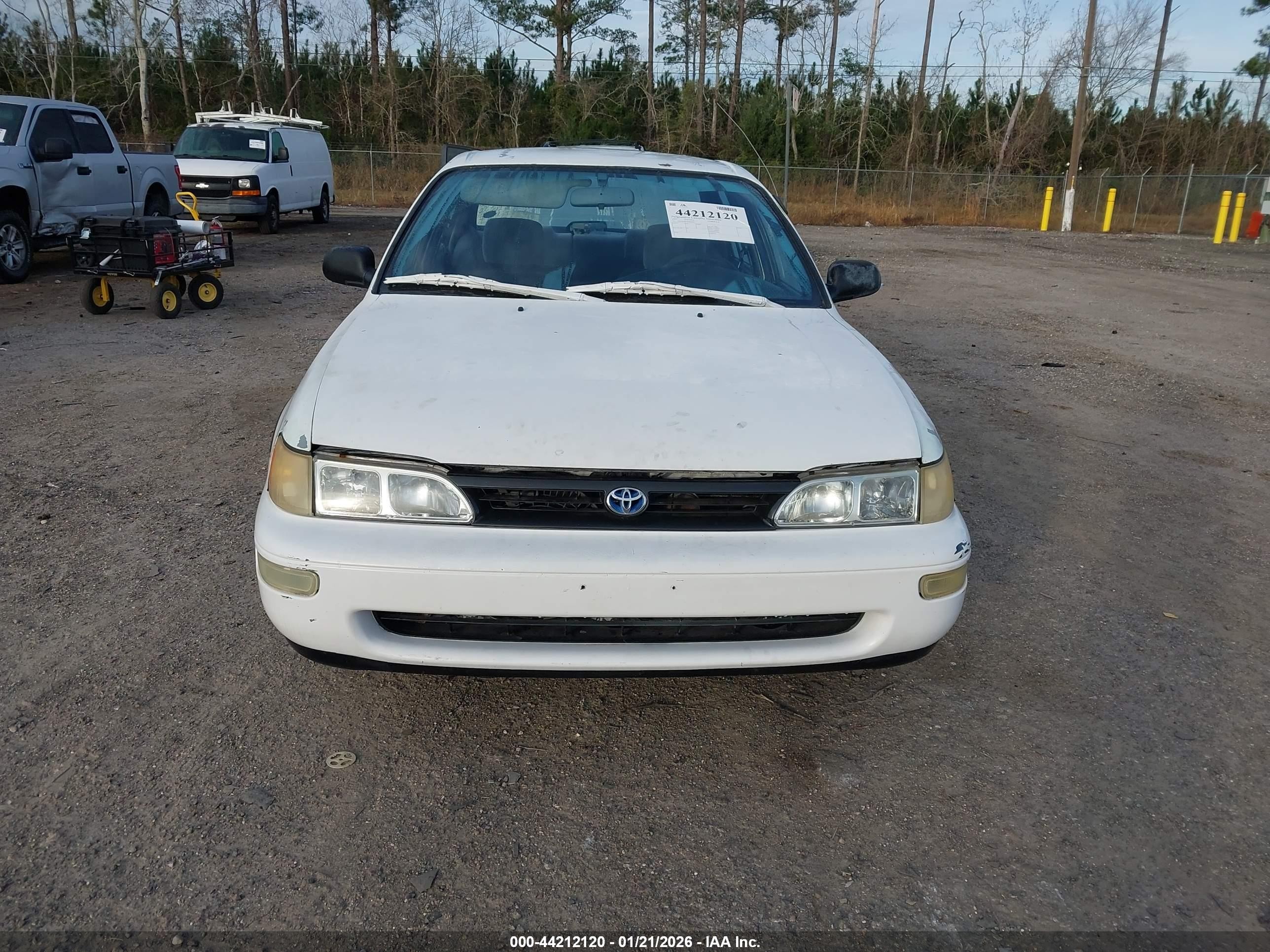 1993 Toyota Corolla Le/dx Белый vin: 1NXAE09E5PZ041307