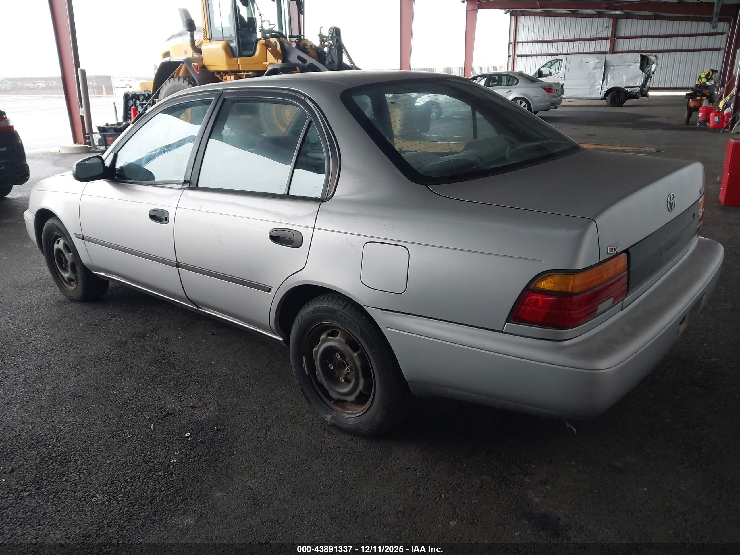 1993 Toyota Corolla Le/dx Silver vin: 1NXAE09E5PZ047334