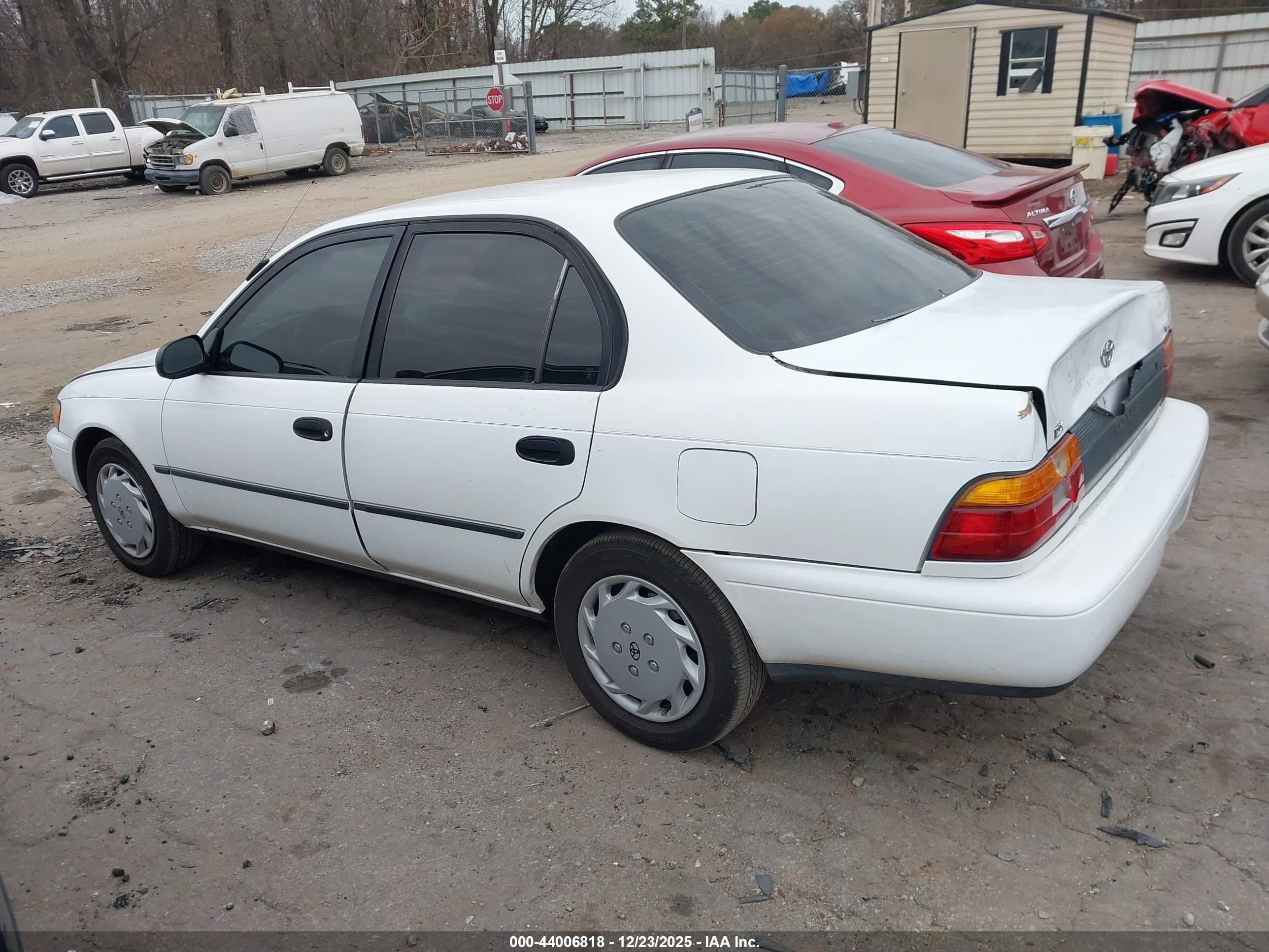 1993 Toyota Corolla Le/dx Белый vin: 1NXAE09E6PZ039422