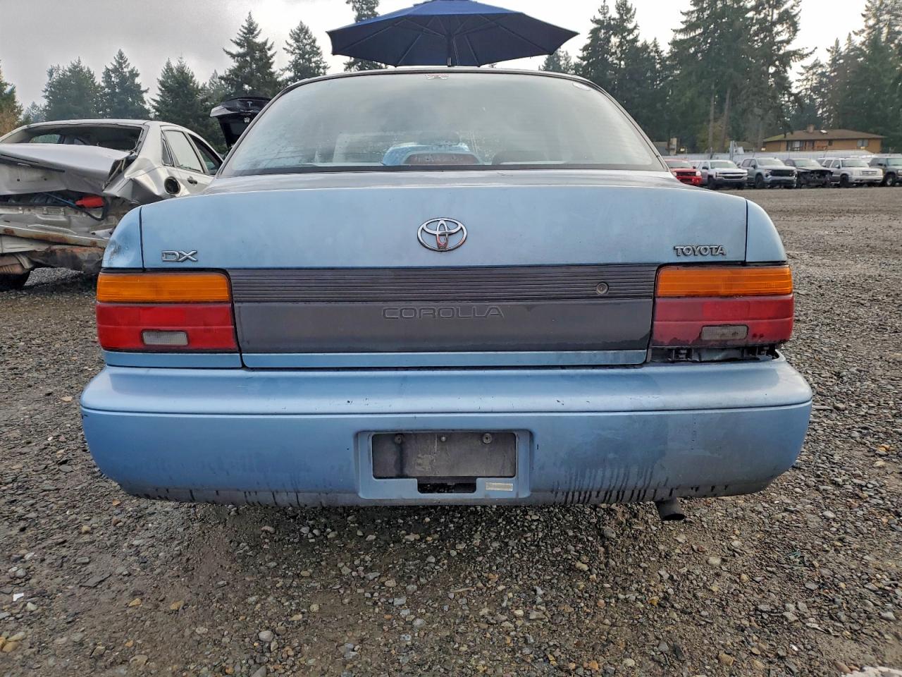 1993 Toyota Corolla Le Blue vin: 1NXAE09E7PZ077435