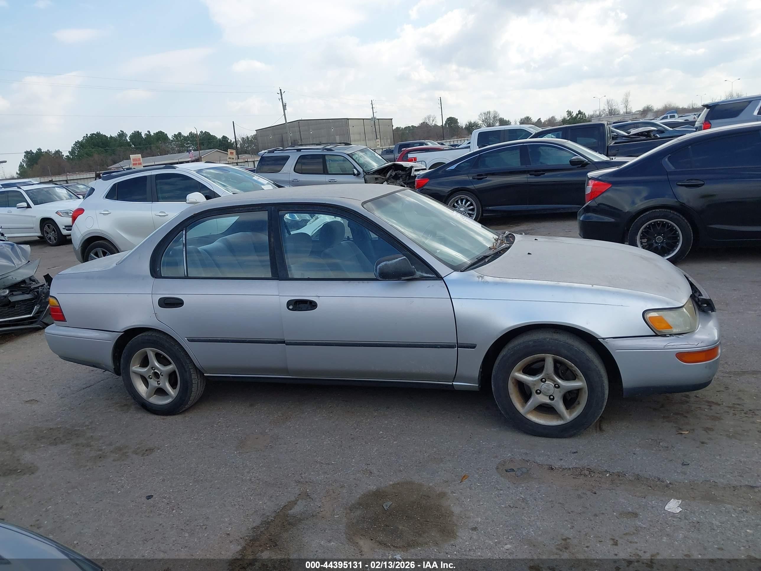 1993 Toyota Corolla Le/dx Серебряный vin: 1NXAE09E8PZ060658