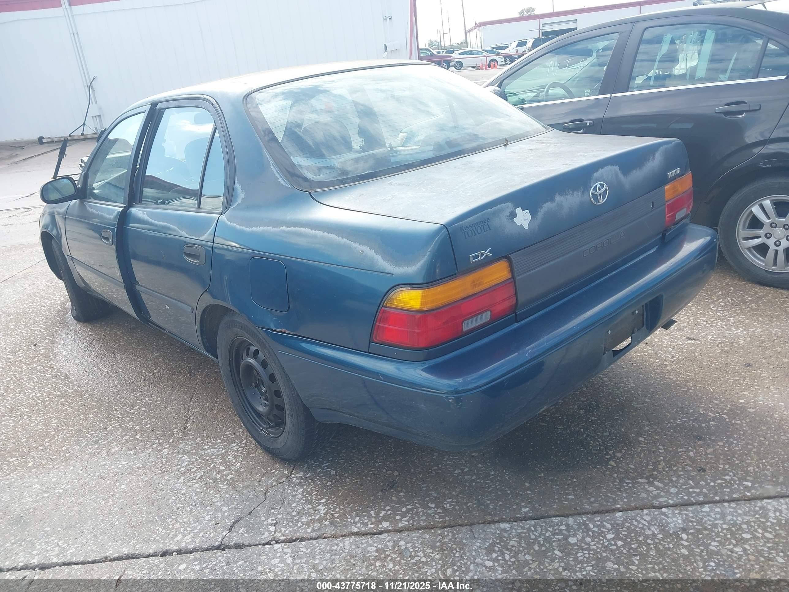 1993 Toyota Corolla Le/dx Blue vin: 1NXAE09E8PZ090484