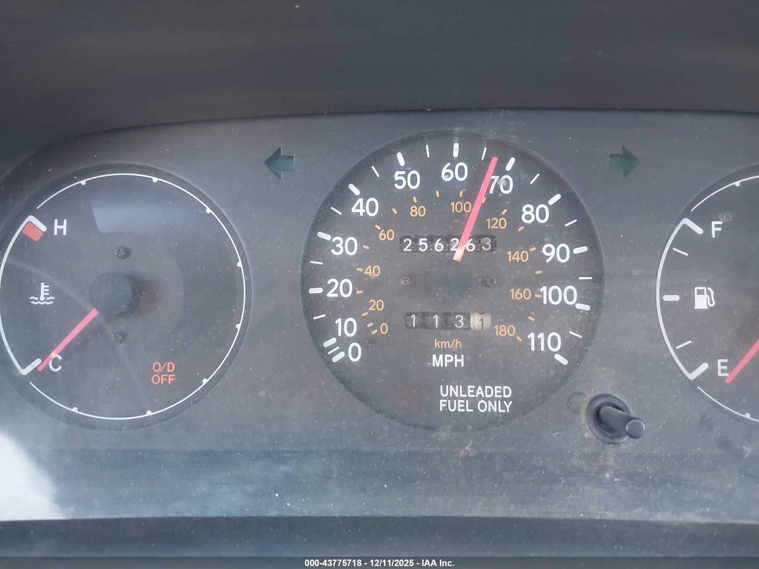 1993 Toyota Corolla Le/dx Blue vin: 1NXAE09E8PZ090484