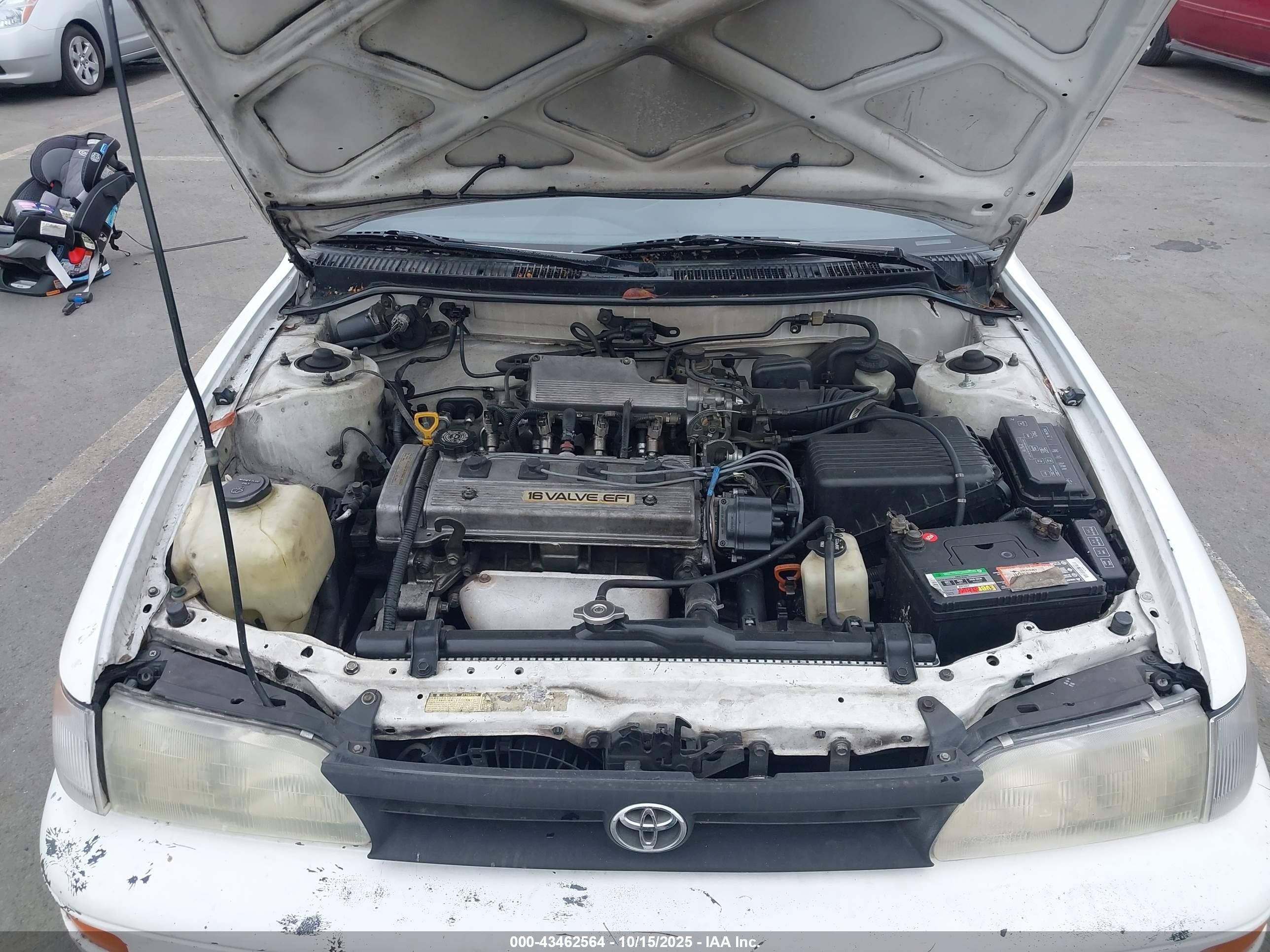 1993 Toyota Corolla Le/dx Белый vin: 1NXAE09EXPZ108595