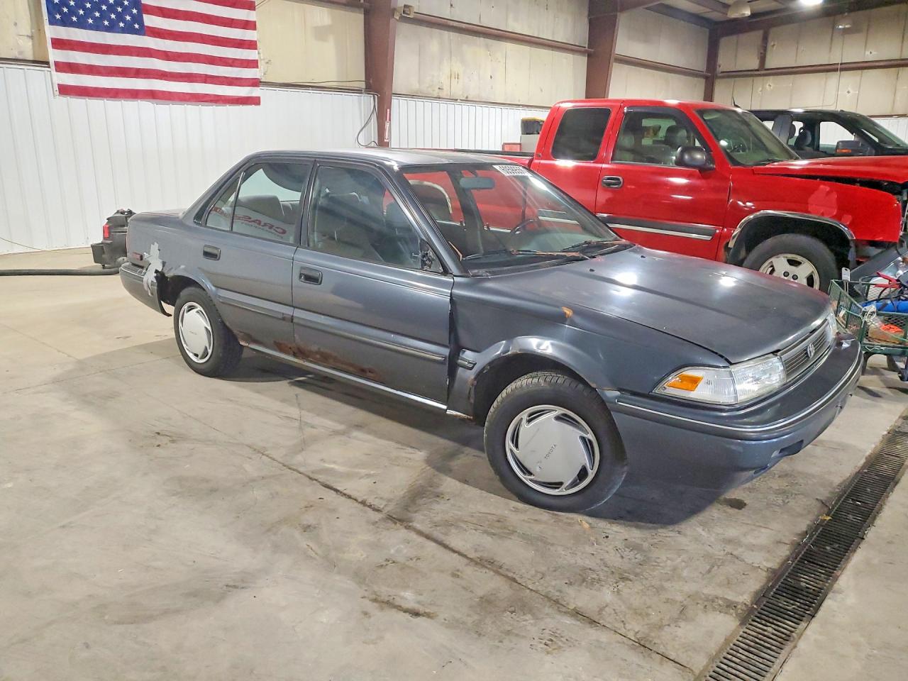 1992 Toyota Corolla Dlx Серый vin: 1NXAE94A3NZ381769