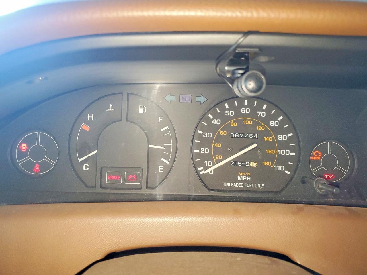 1990 Toyota Corolla Dlx Beige vin: 1NXAE94A4LZ159075