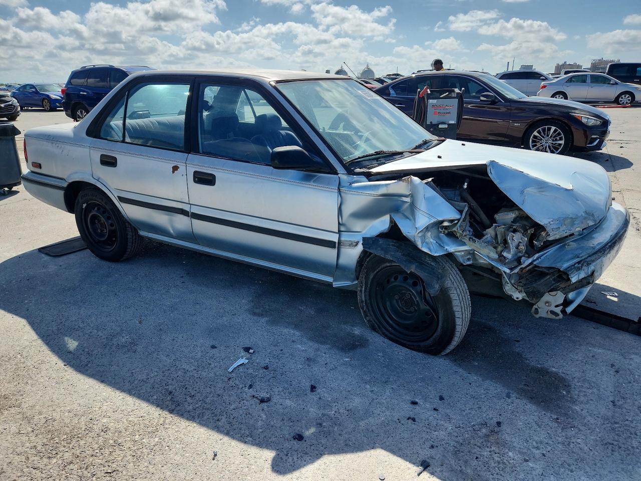 1992 Toyota Corolla Deluxe Blue vin: 1NXAE94A6NZ378543