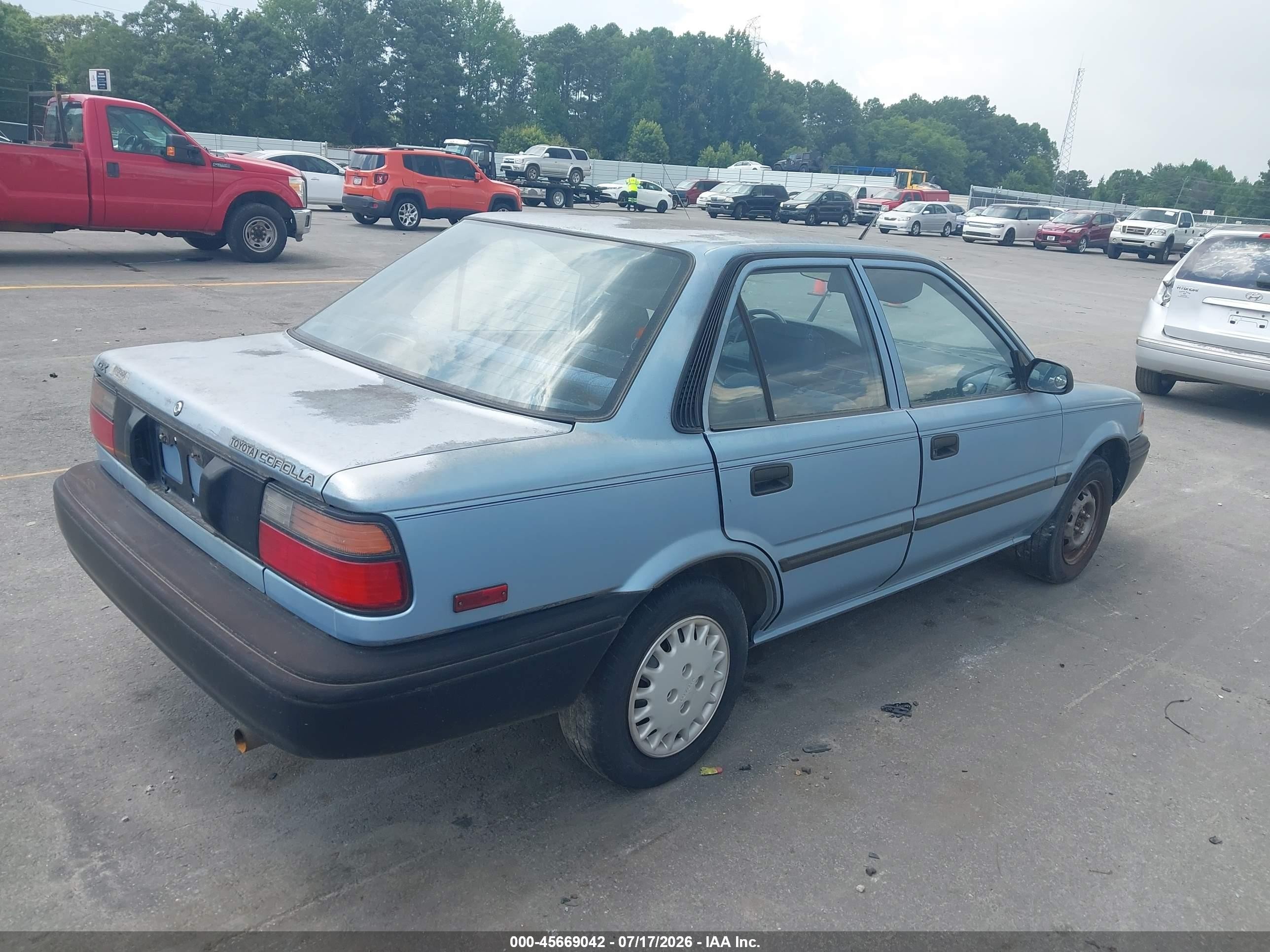 1990 Toyota Corolla Dlx Gray vin: 1NXAE94A7LZ153559