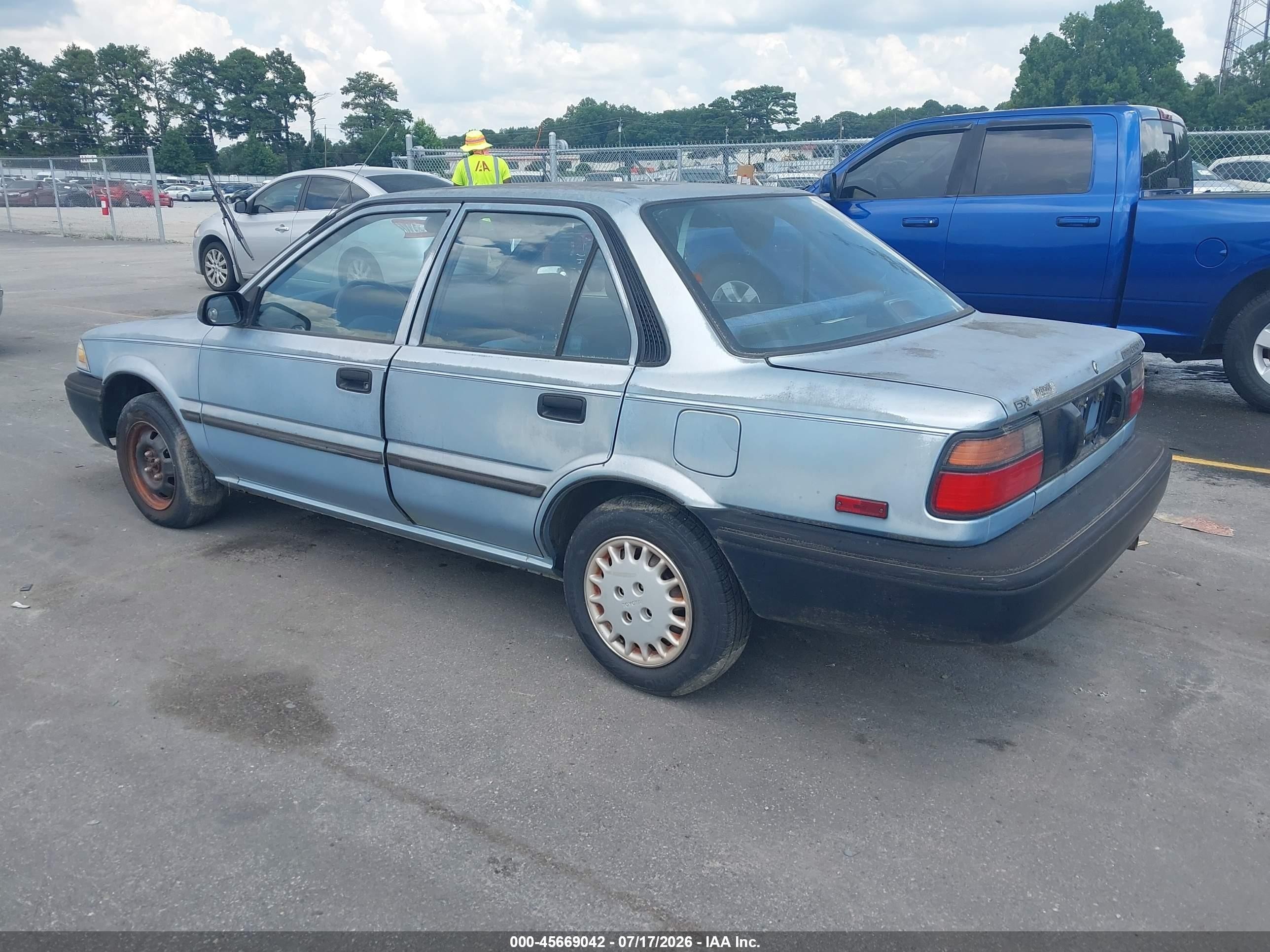 1990 Toyota Corolla Dlx Gray vin: 1NXAE94A7LZ153559
