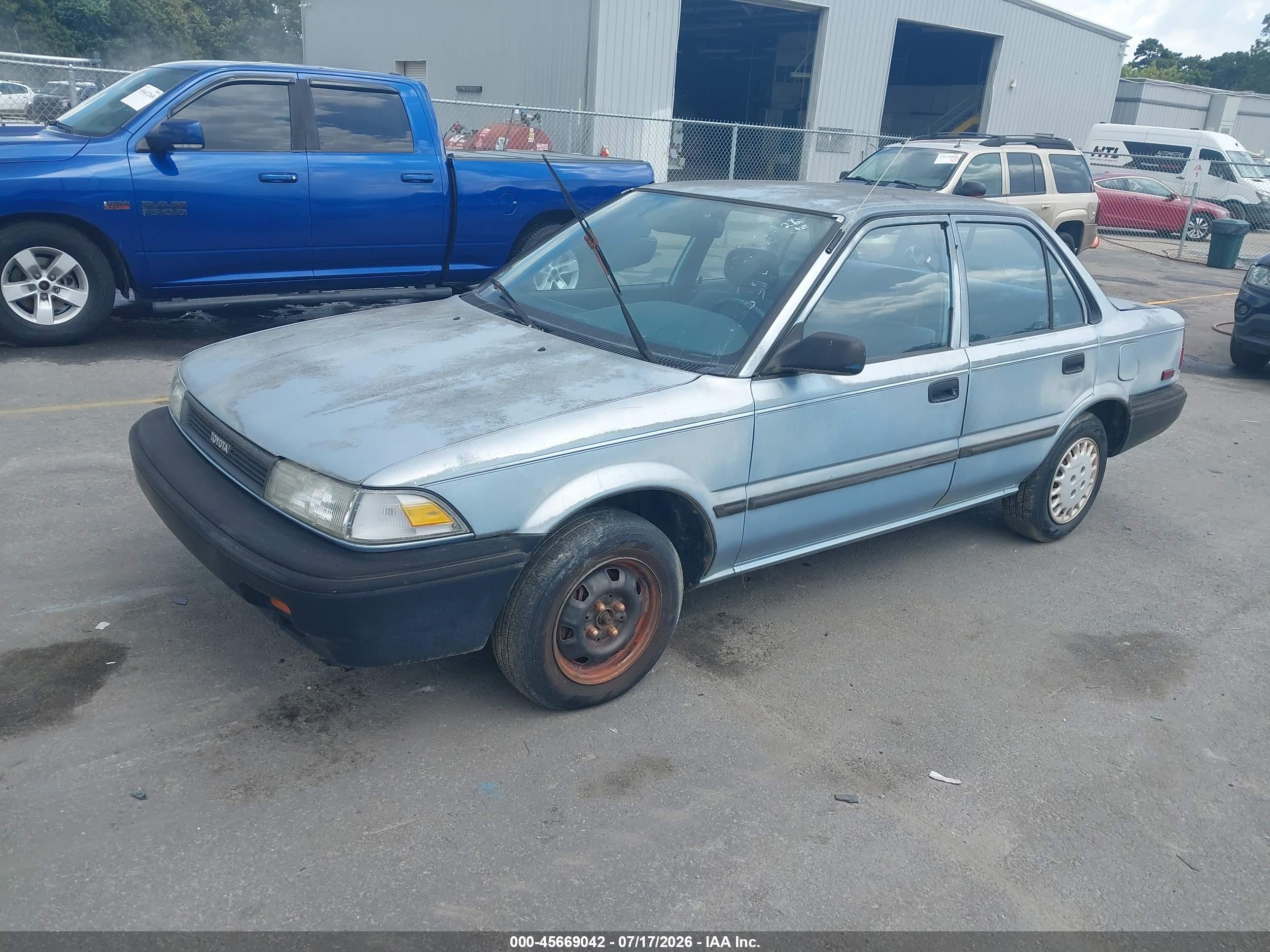 1990 Toyota Corolla Dlx Gray vin: 1NXAE94A7LZ153559