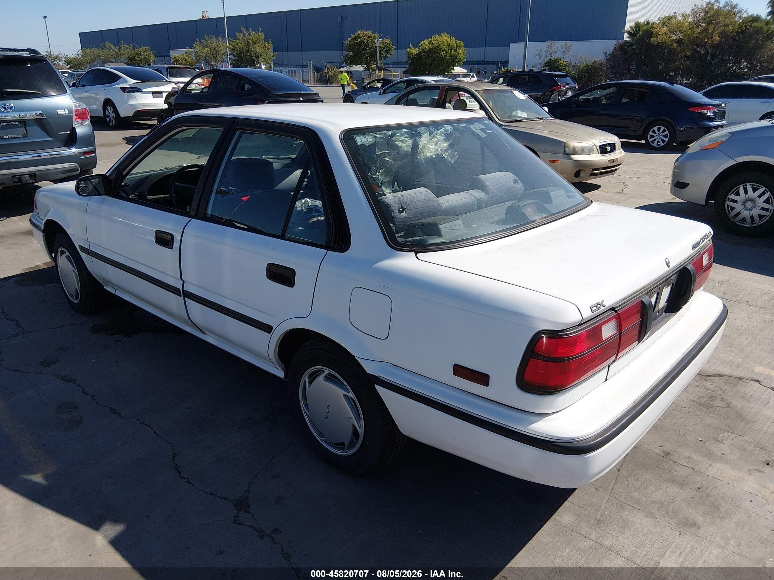 1991 Toyota Corolla Dlx White vin: 1NXAE94AXMZ175945