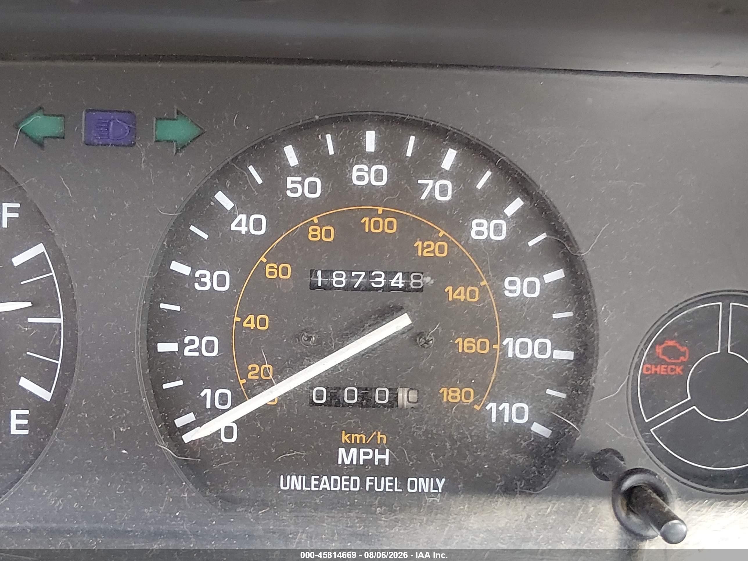 1991 Toyota Corolla Dlx Красный vin: 1NXAE94AXMZ180269