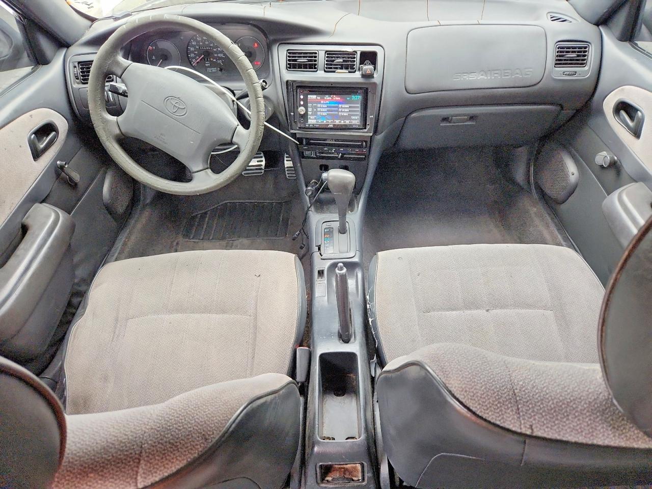 1997 Toyota Corolla Base Two Tone vin: 1NXBA02E1VZ561978
