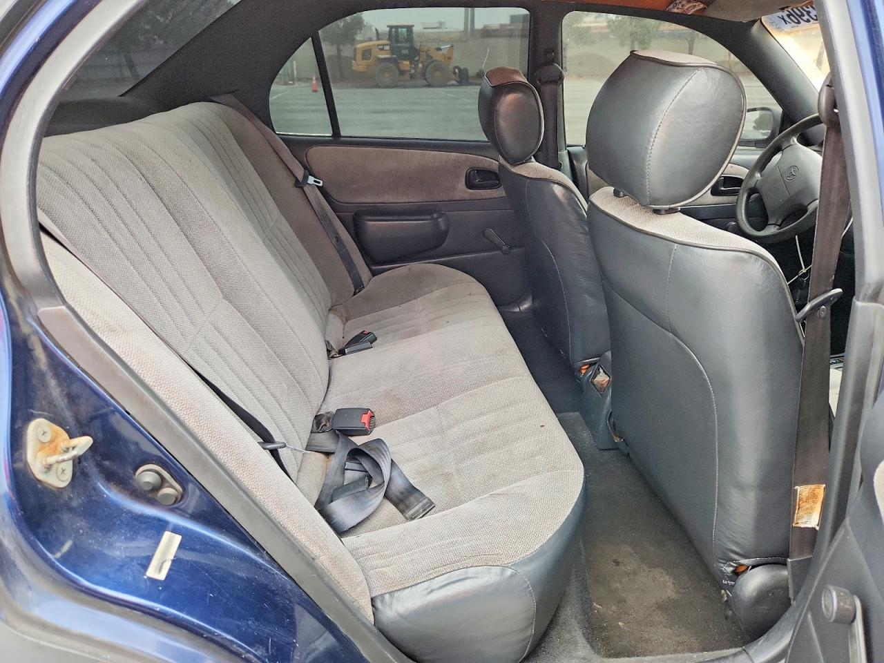1997 Toyota Corolla Base Two Tone vin: 1NXBA02E1VZ561978