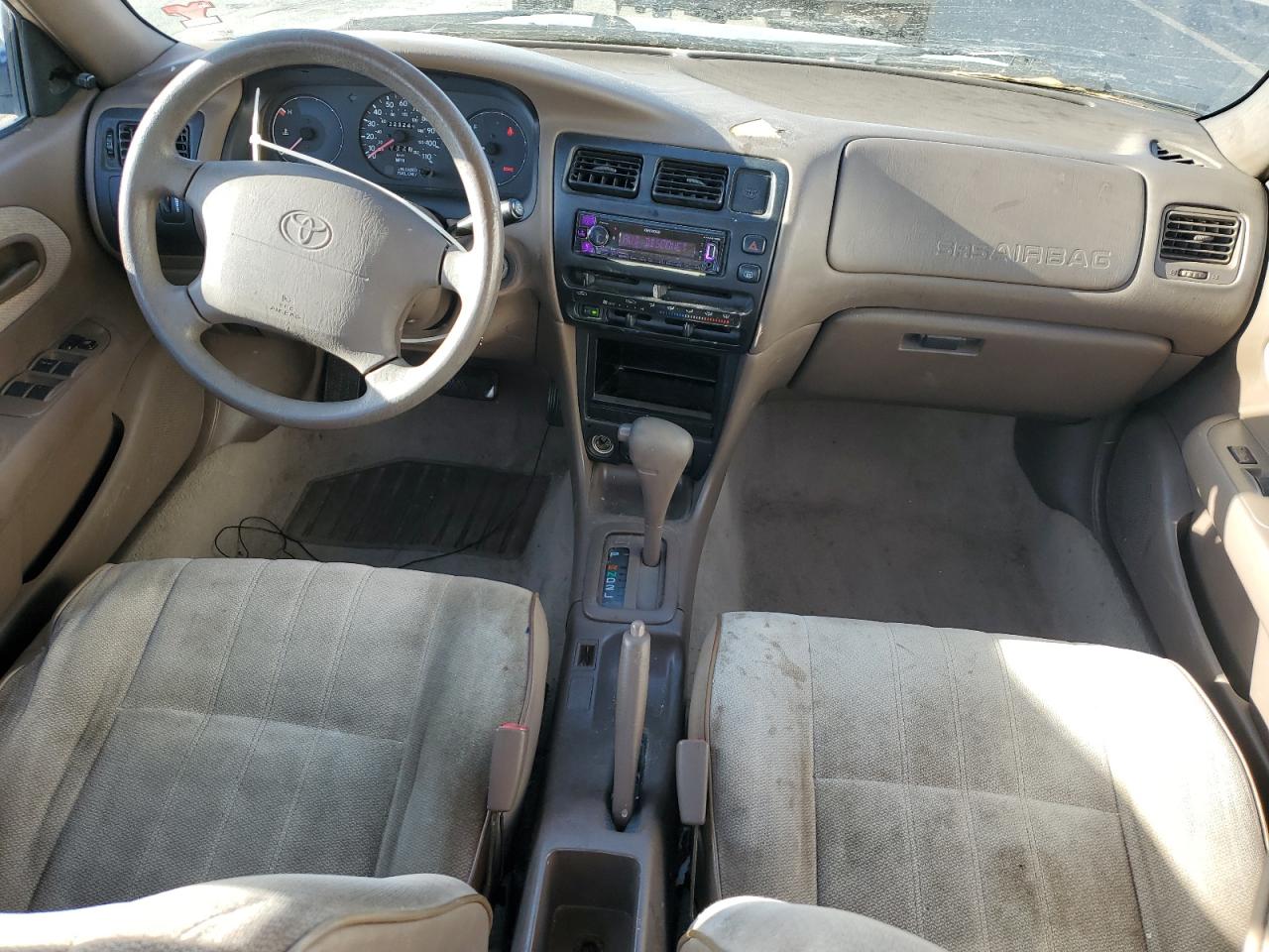 1997 Toyota Corolla Base Серебряный vin: 1NXBA02E1VZ615974