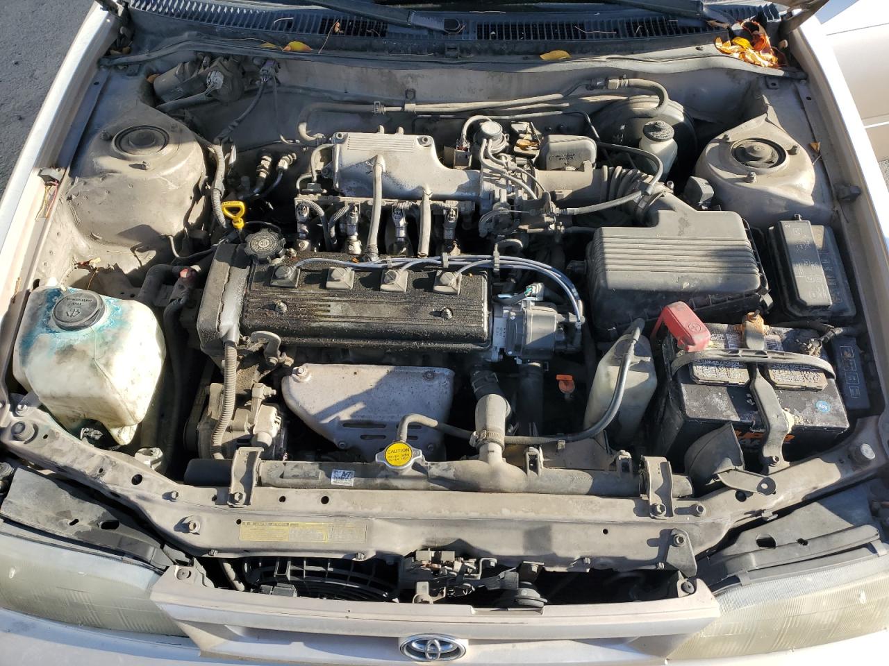 1997 Toyota Corolla Base Серебряный vin: 1NXBA02E1VZ615974