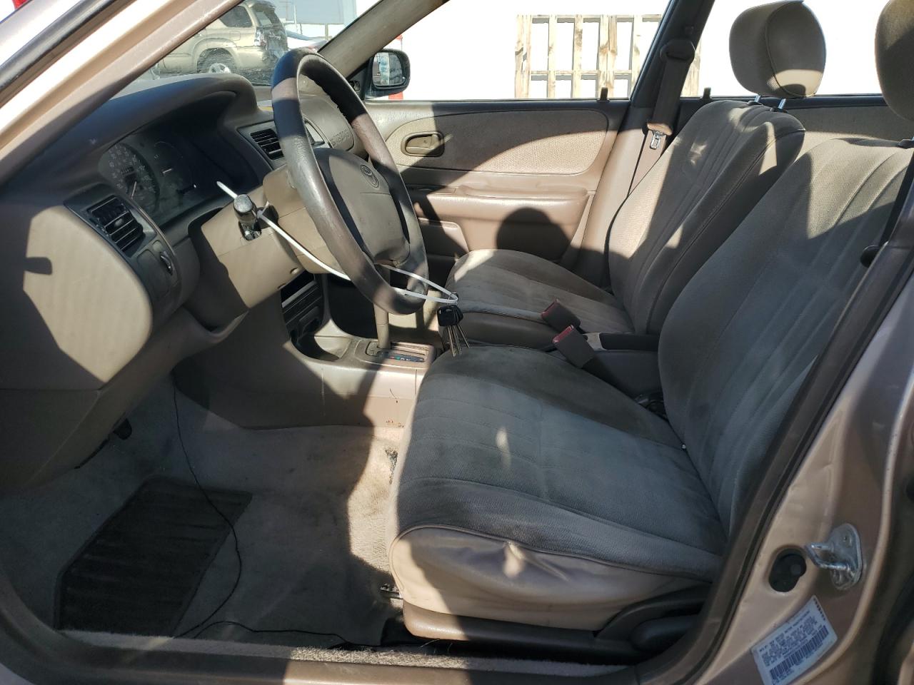 1997 Toyota Corolla Base Серебряный vin: 1NXBA02E1VZ615974