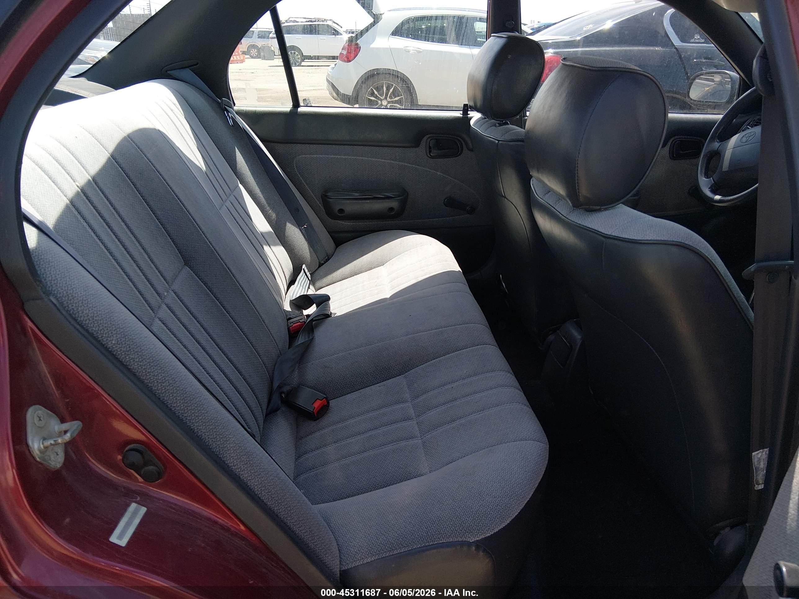 1996 Toyota Corolla   Red vin: 1NXBA02E3TZ383830
