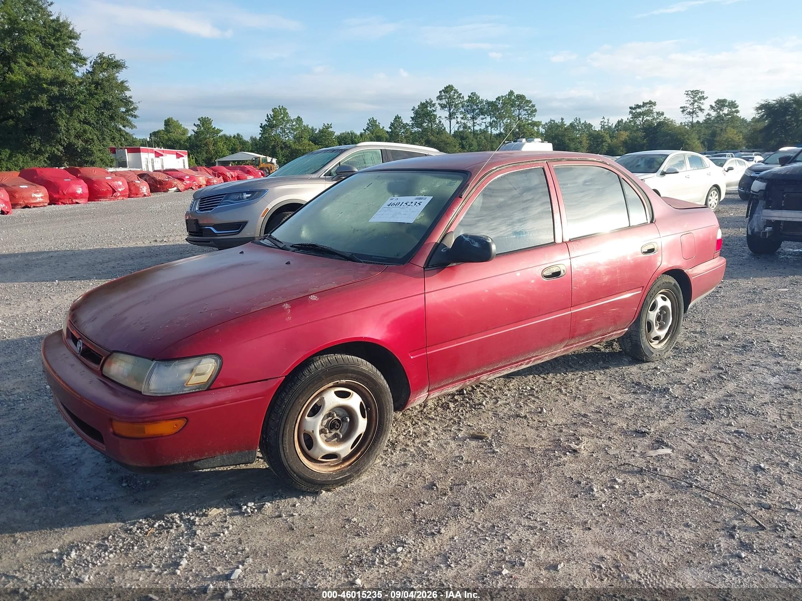 1996 Toyota Corolla   Красный vin: 1NXBA02E3TZ390518