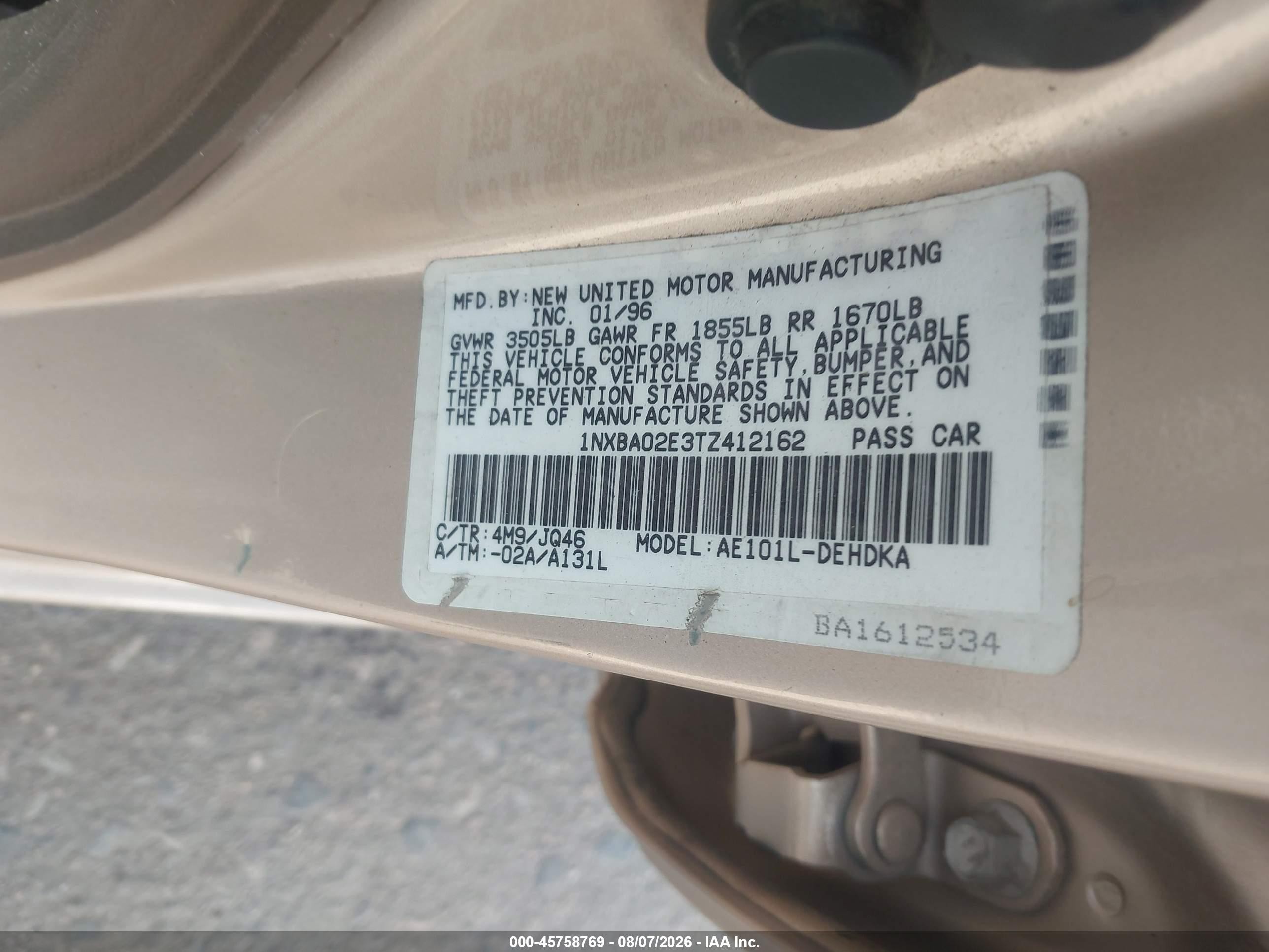 1996 Toyota Corolla   Gold vin: 1NXBA02E3TZ412162