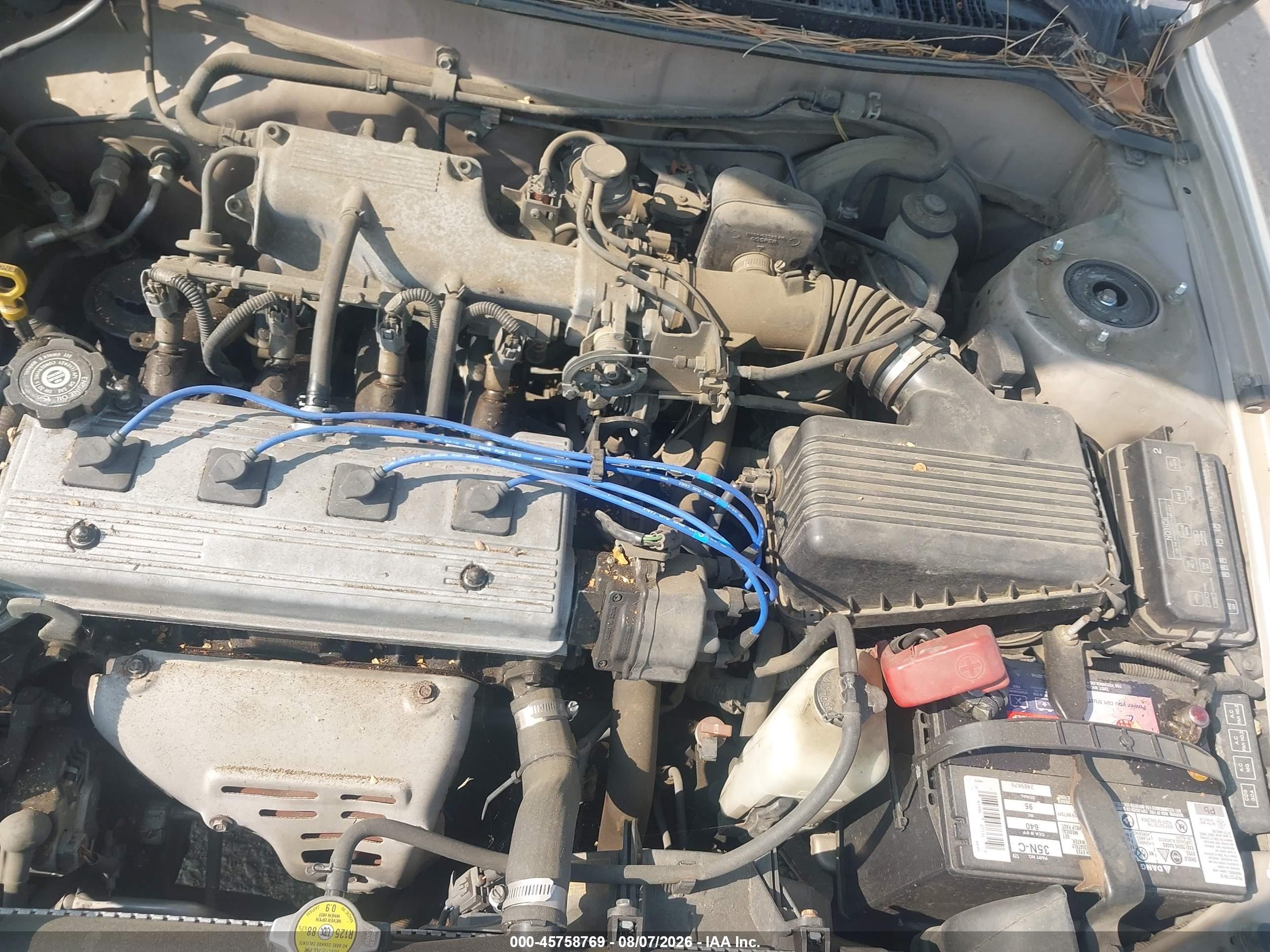 1996 Toyota Corolla   Gold vin: 1NXBA02E3TZ412162