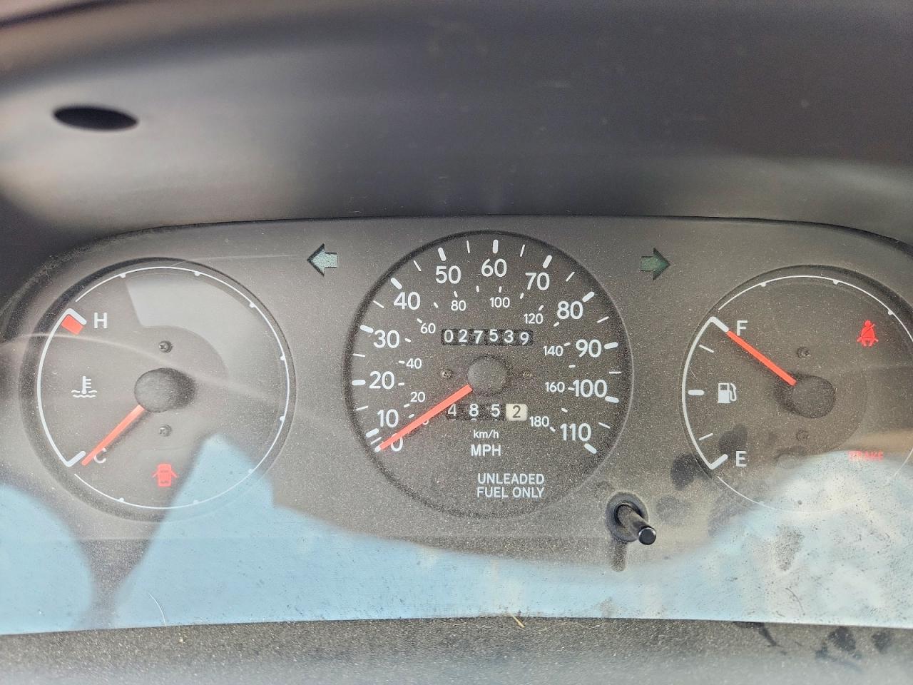 1997 Toyota Corolla Base White vin: 1NXBA02E3VZ534927