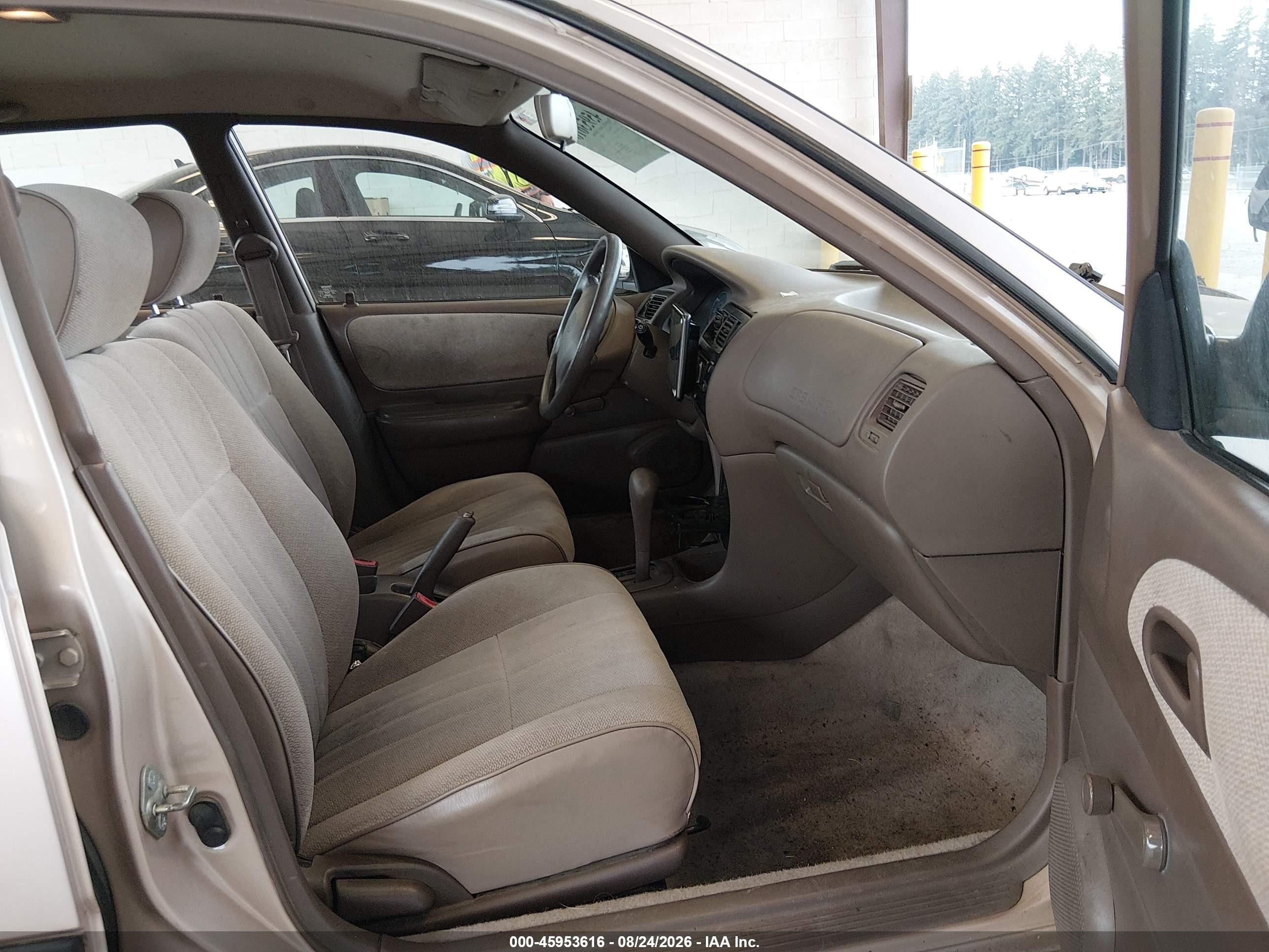 1997 Toyota Corolla Std Gold vin: 1NXBA02E3VZ637992