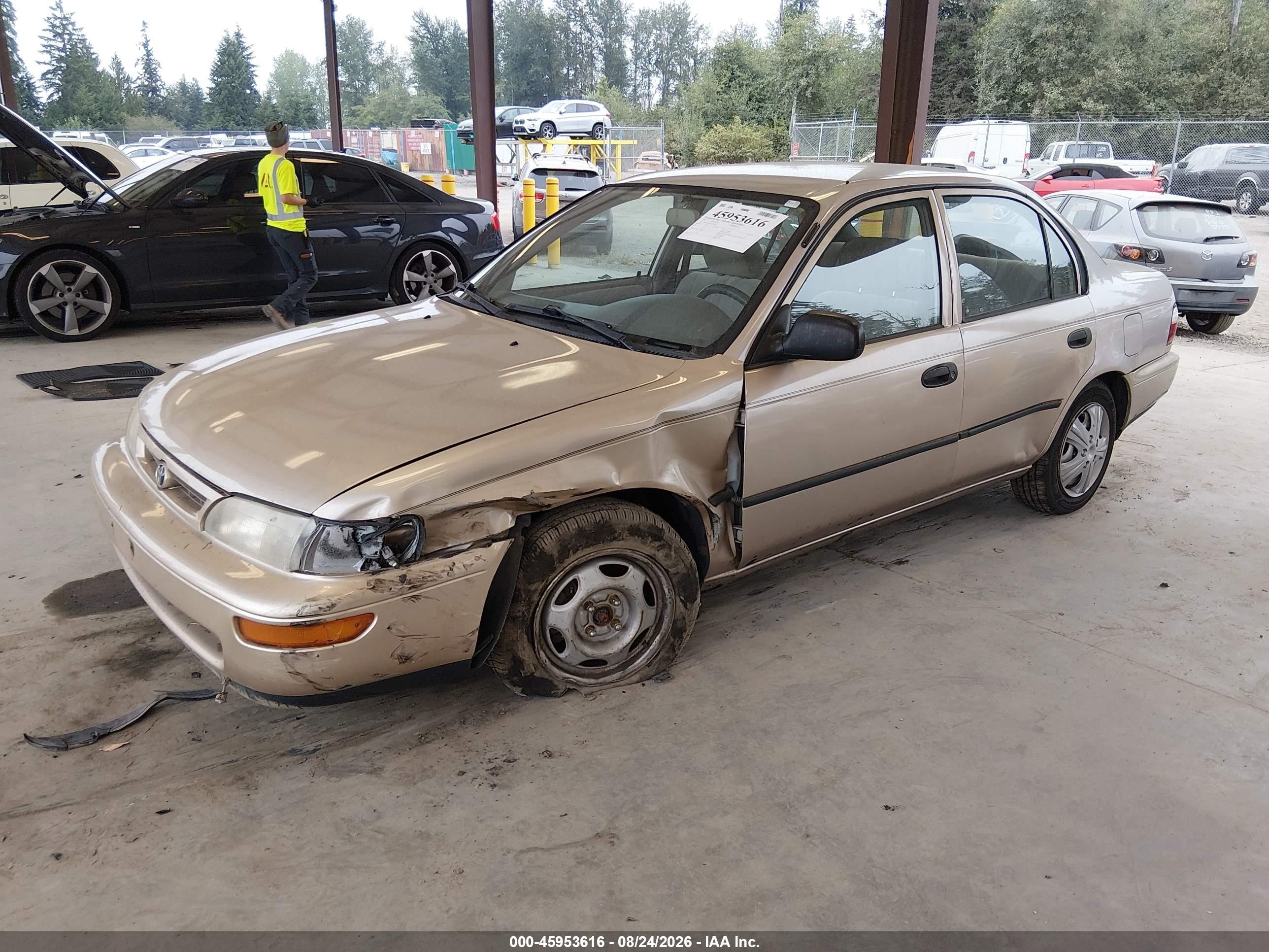 1997 Toyota Corolla Std Gold vin: 1NXBA02E3VZ637992
