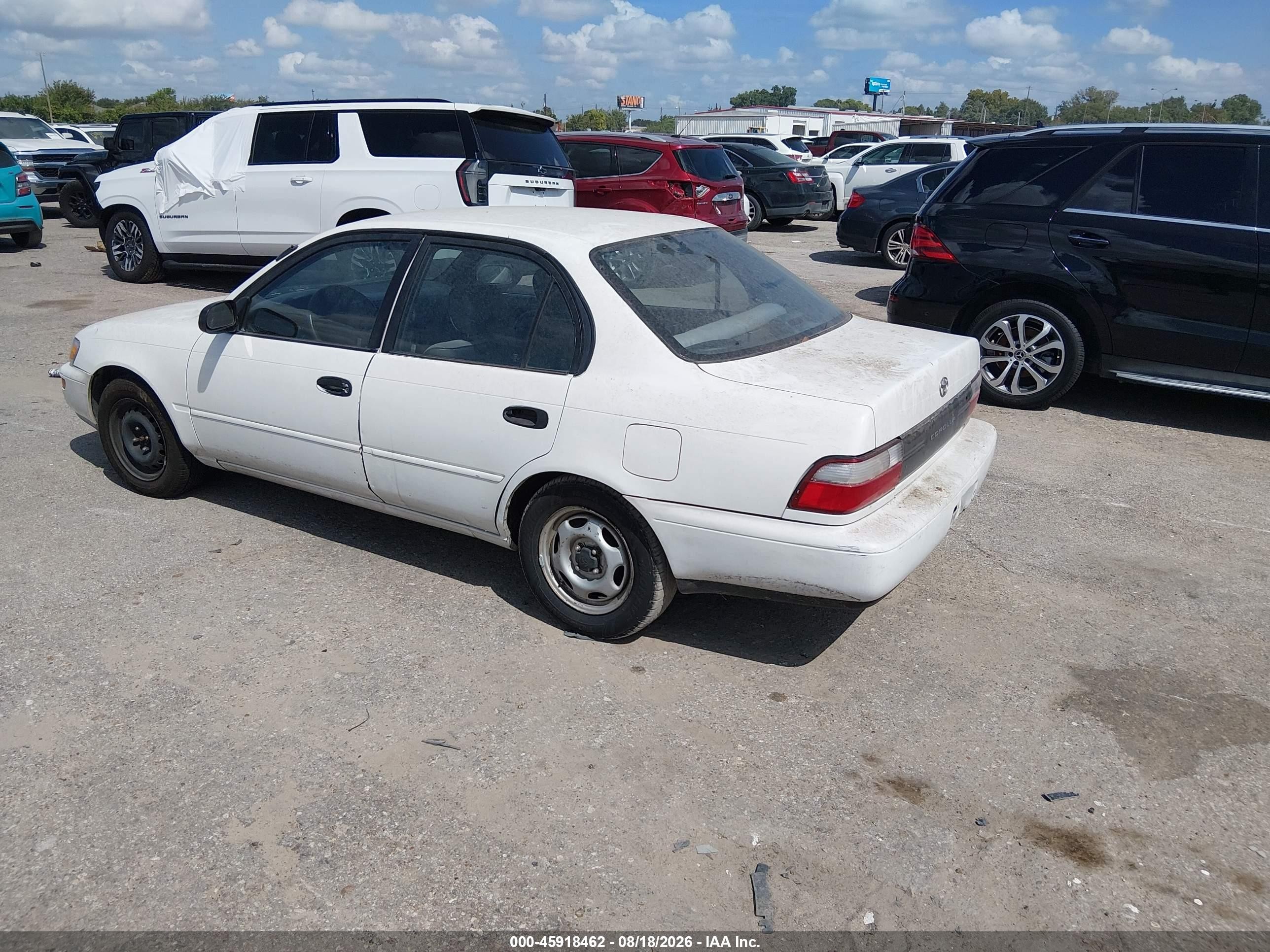 1996 Toyota Corolla   White vin: 1NXBA02E4TZ441833