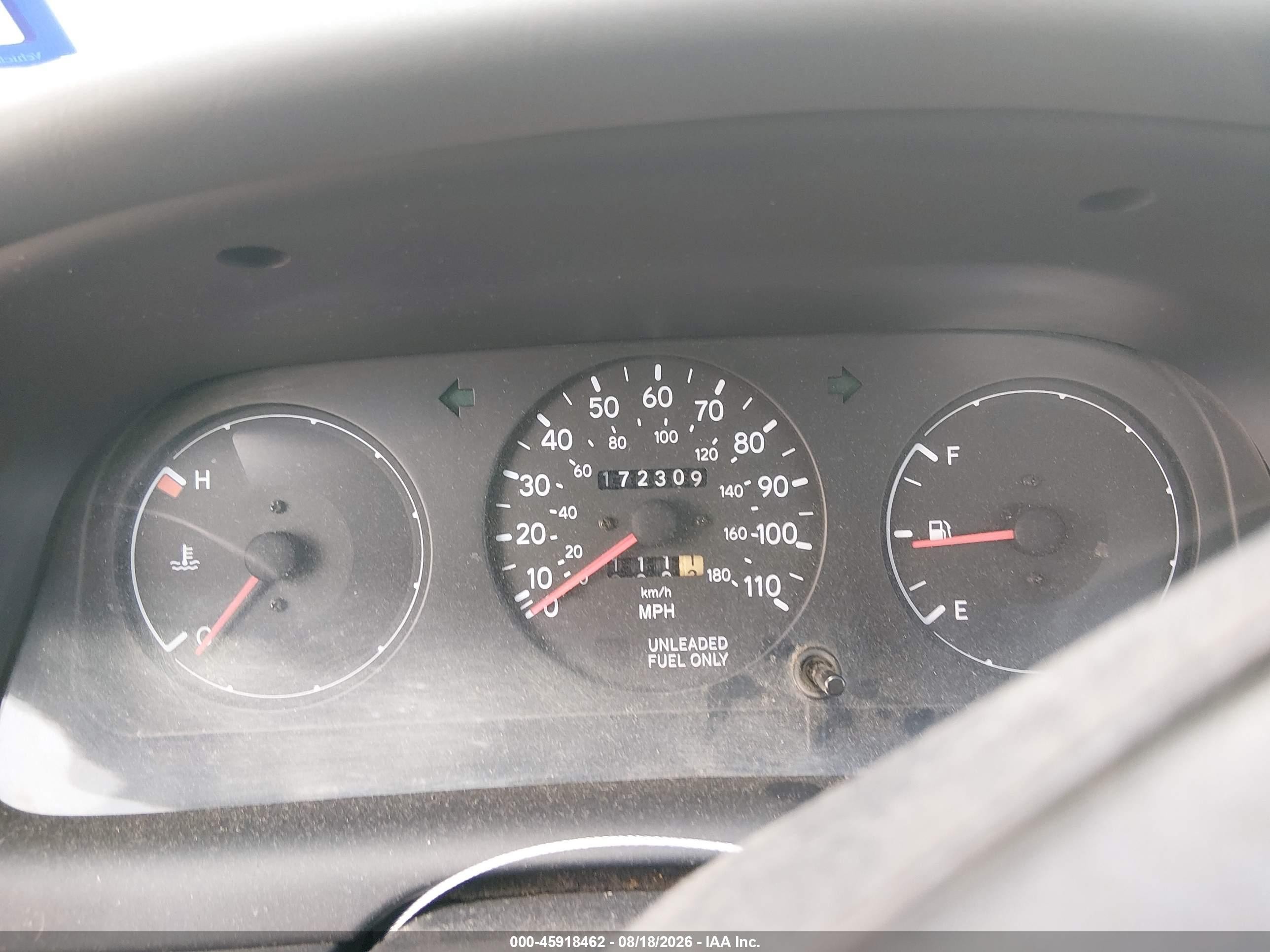 1996 Toyota Corolla   White vin: 1NXBA02E4TZ441833