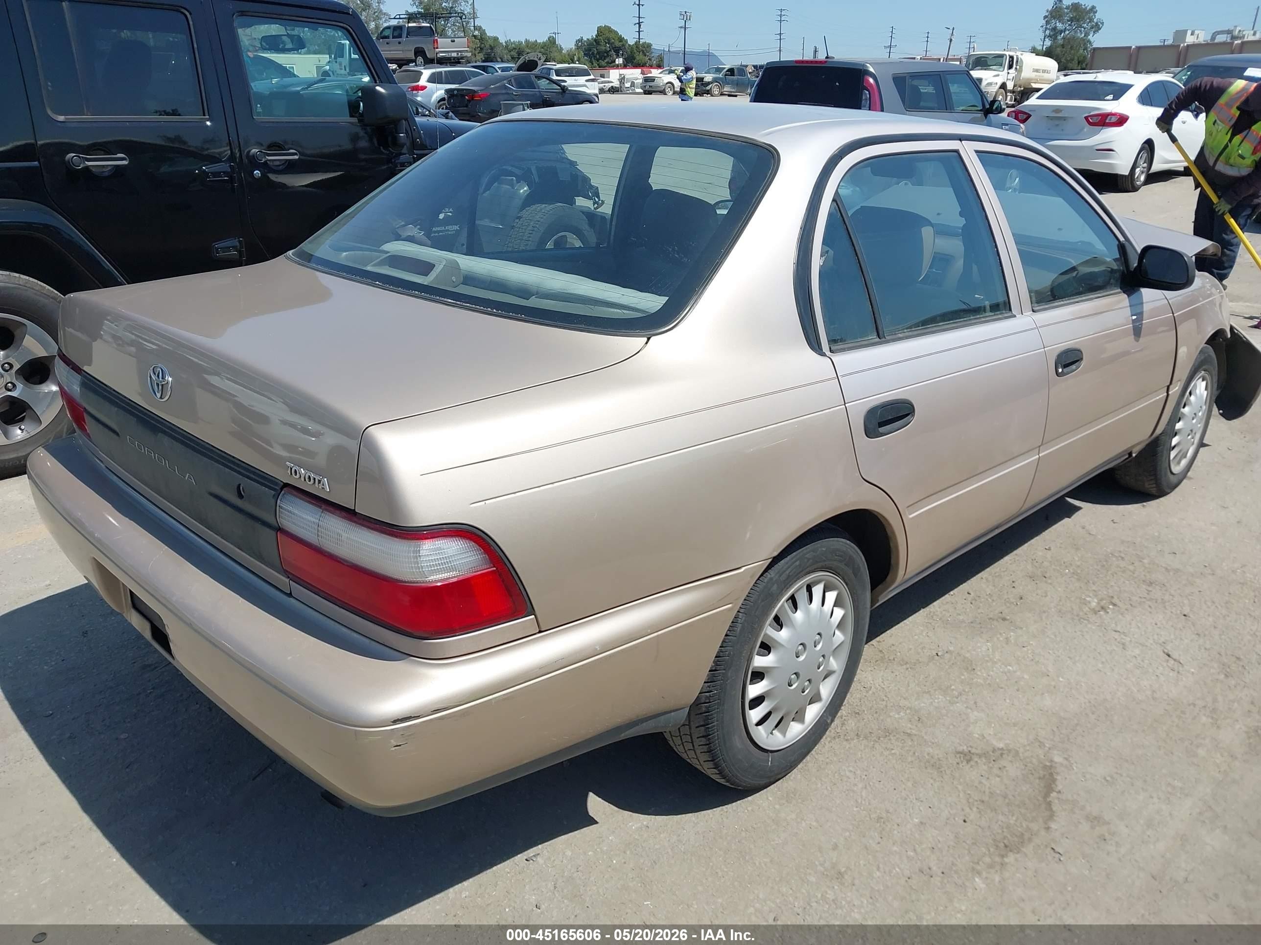 1997 Toyota Corolla Ce Beige vin: 1NXBA02E4VZ650542