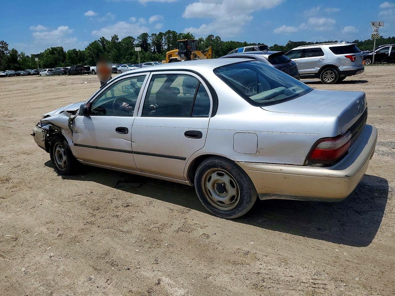 1996 Toyota Corolla Base Серебряный vin: 1NXBA02E5TZ359898