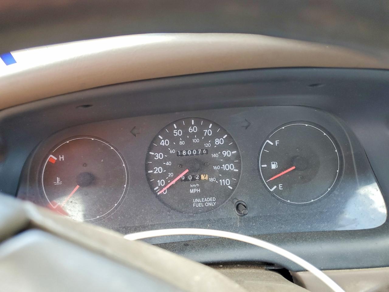 1996 Toyota Corolla Base Серебряный vin: 1NXBA02E5TZ359898
