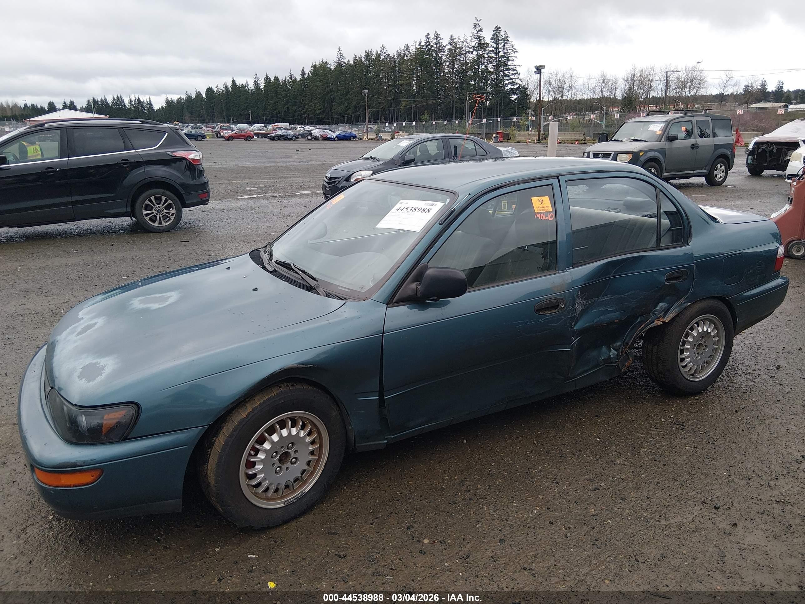 1996 Toyota Corolla   Blue vin: 1NXBA02E6TZ411278