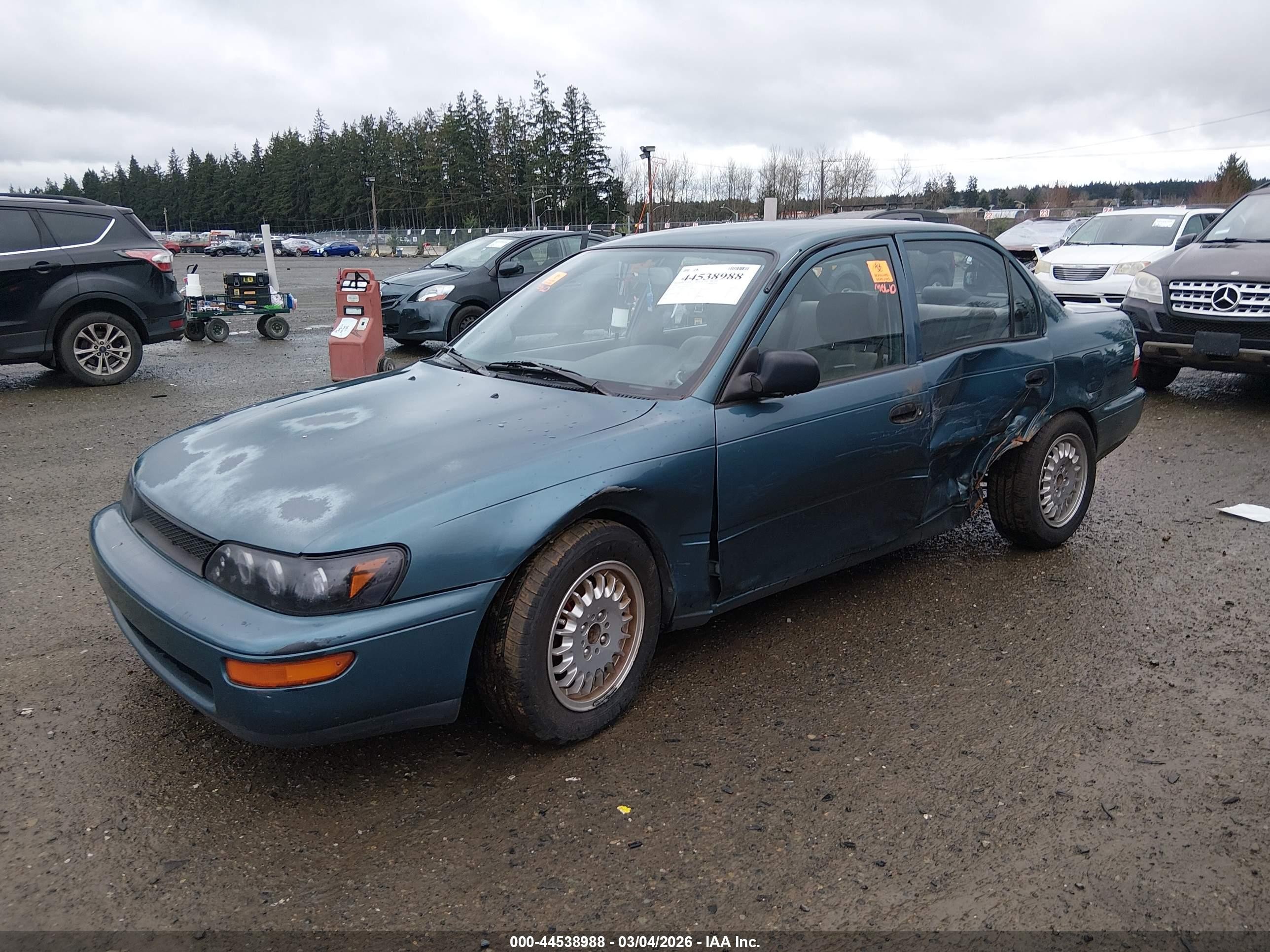 1996 Toyota Corolla   Blue vin: 1NXBA02E6TZ411278
