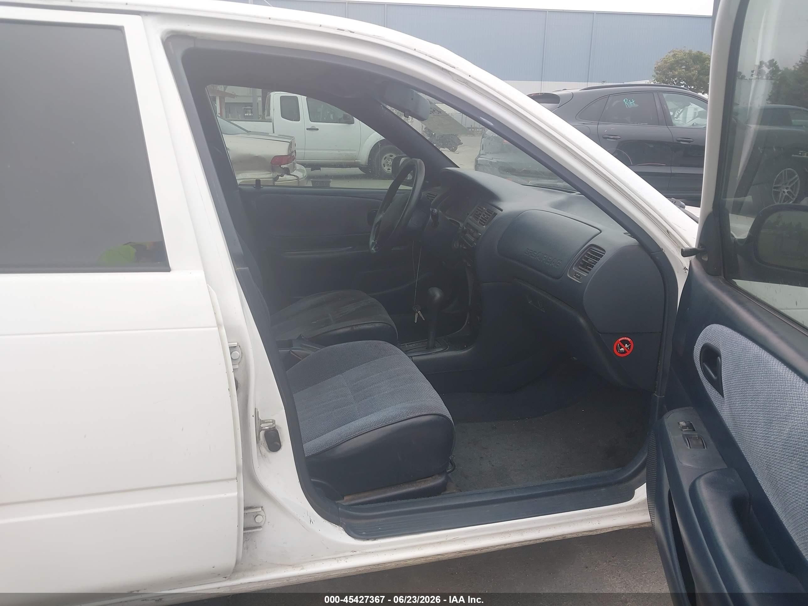 1997 Toyota Corolla Ce White vin: 1NXBA02E6VZ574533