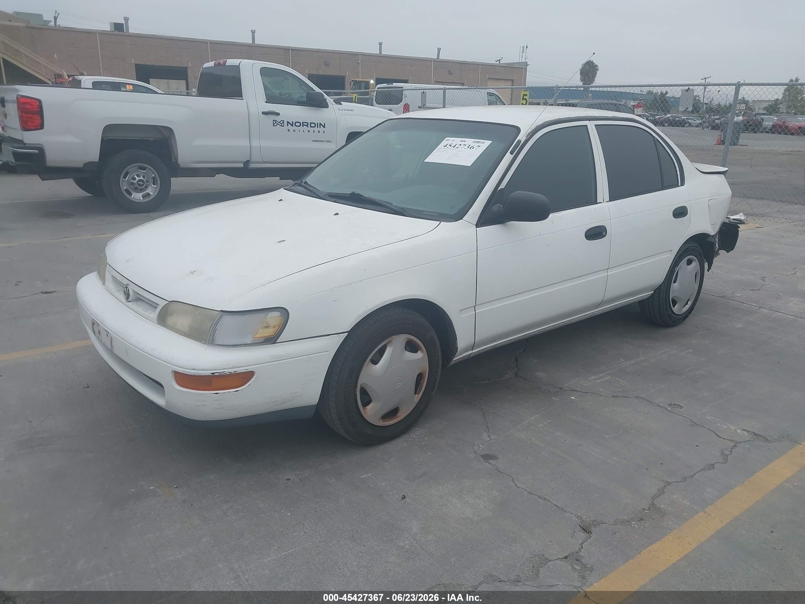 1997 Toyota Corolla Ce White vin: 1NXBA02E6VZ574533