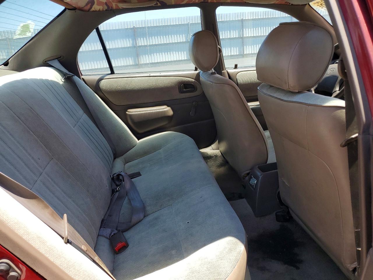 1997 Toyota Corolla Base Red vin: 1NXBA02E6VZ586858