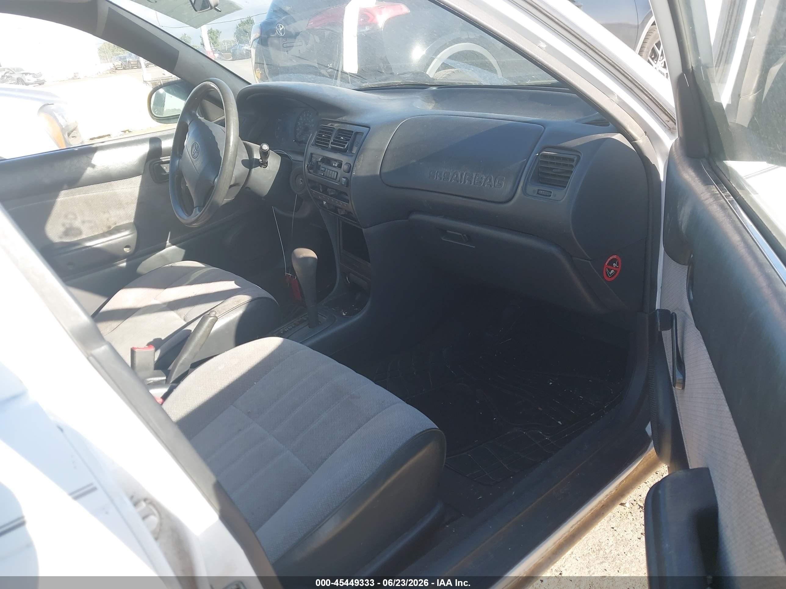 1996 Toyota Corolla   Белый vin: 1NXBA02E7TZ454060