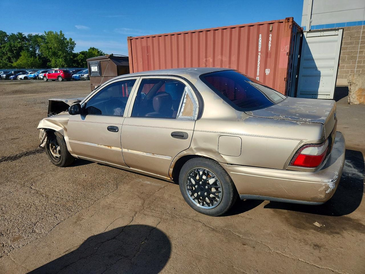 1997 Toyota Corolla Base Желто-коричневый vin: 1NXBA02E7VZ558258