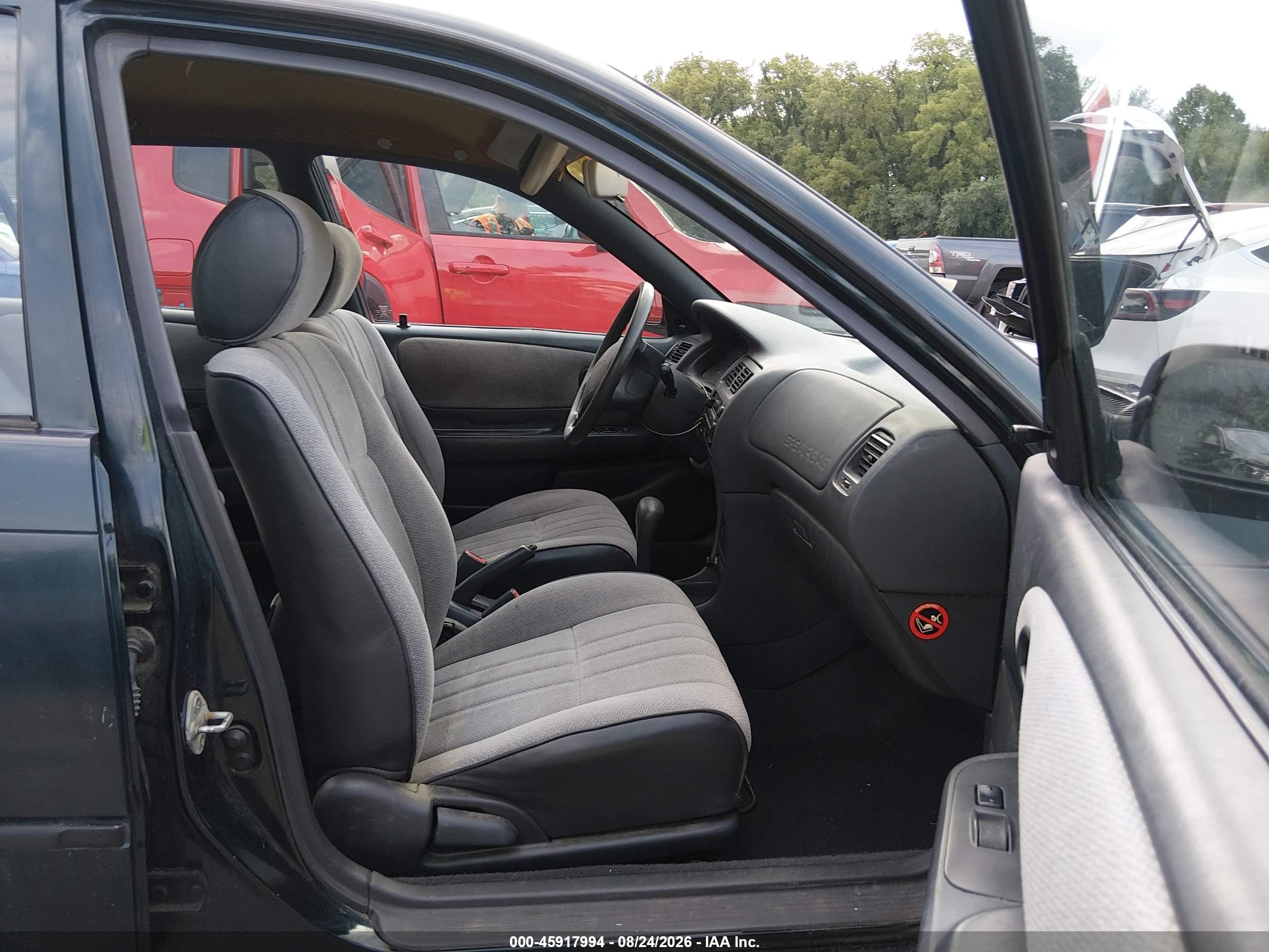 1997 Toyota Corolla Ce Green vin: 1NXBA02E8VZ523017
