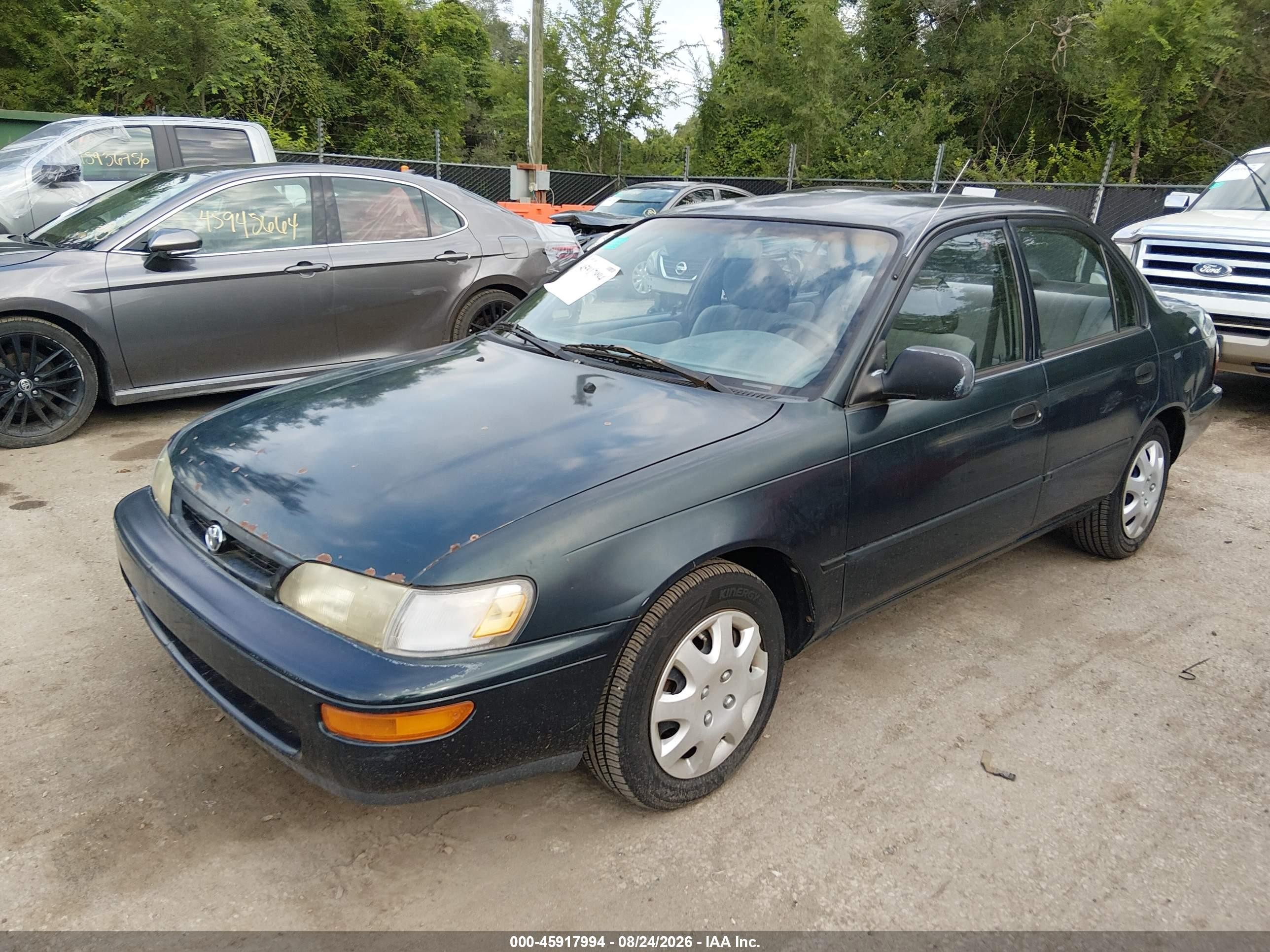 1997 Toyota Corolla Ce Green vin: 1NXBA02E8VZ523017