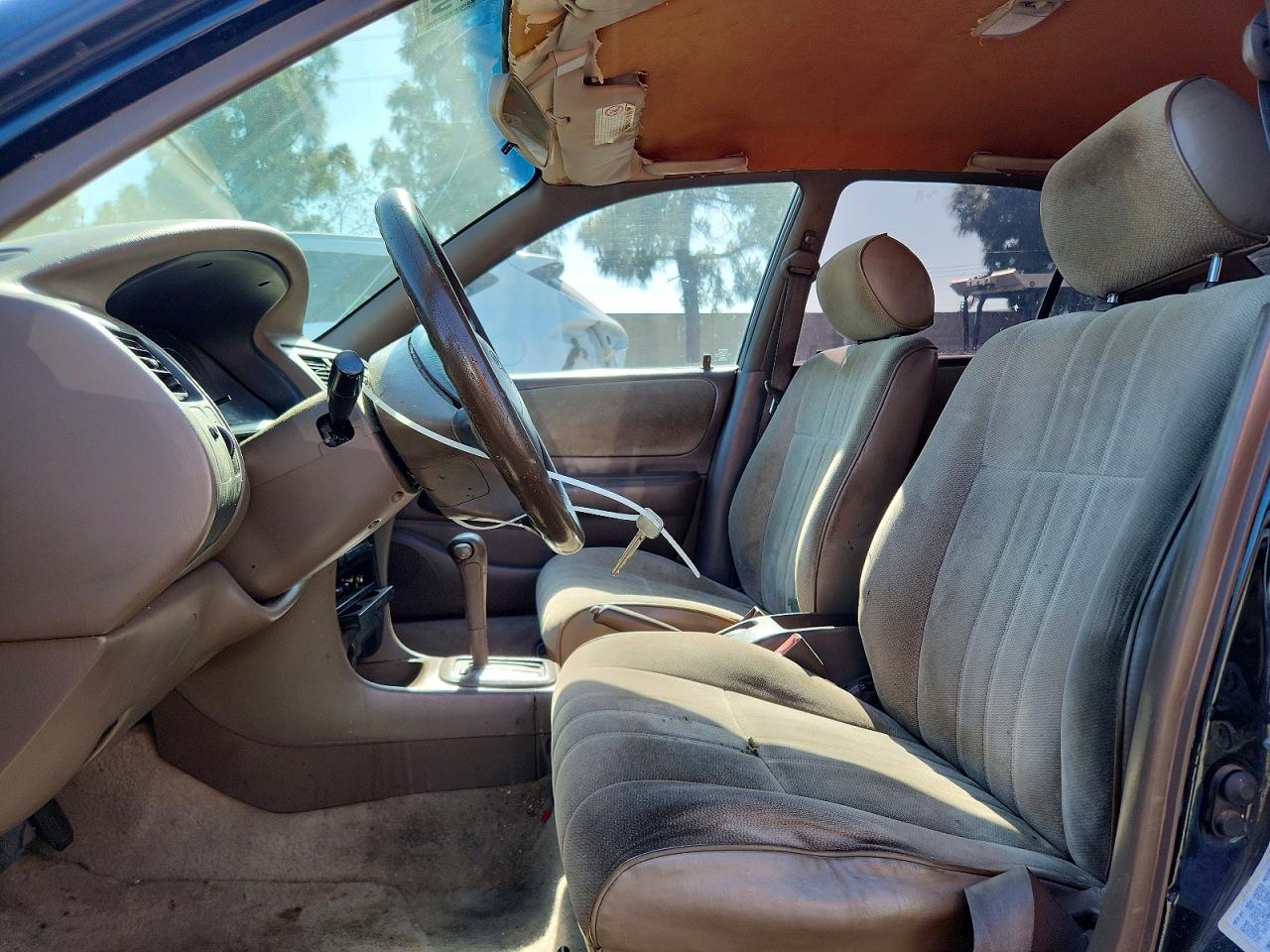 1997 Toyota Corolla Base Зеленый vin: 1NXBA02E8VZ621027