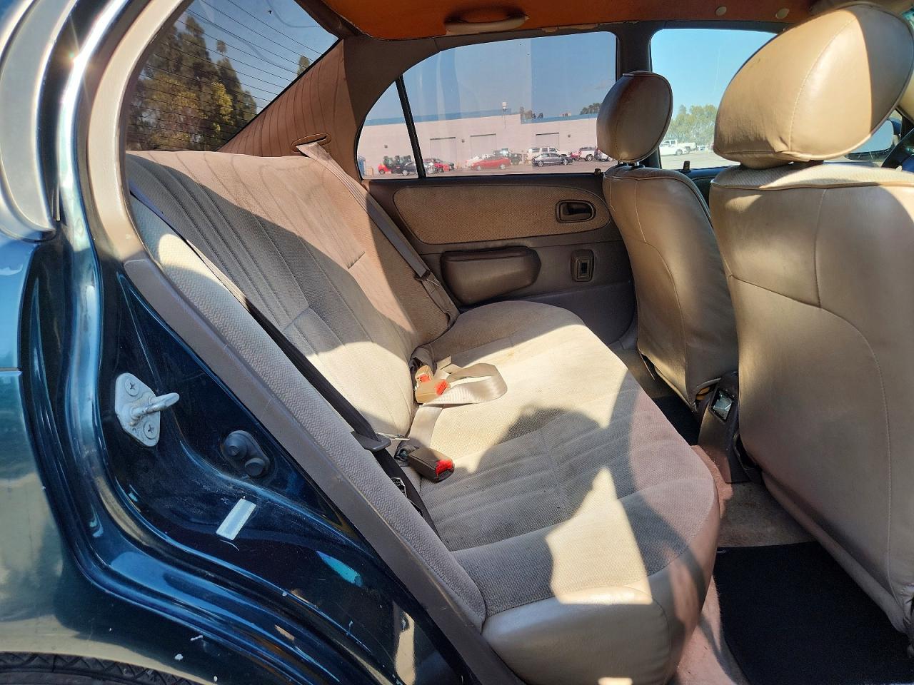 1997 Toyota Corolla Base Зеленый vin: 1NXBA02E8VZ621027
