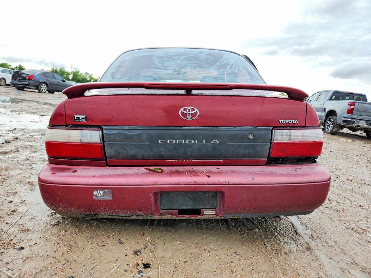 1997 Toyota Corolla Base Red vin: 1NXBA02E8VZ645991