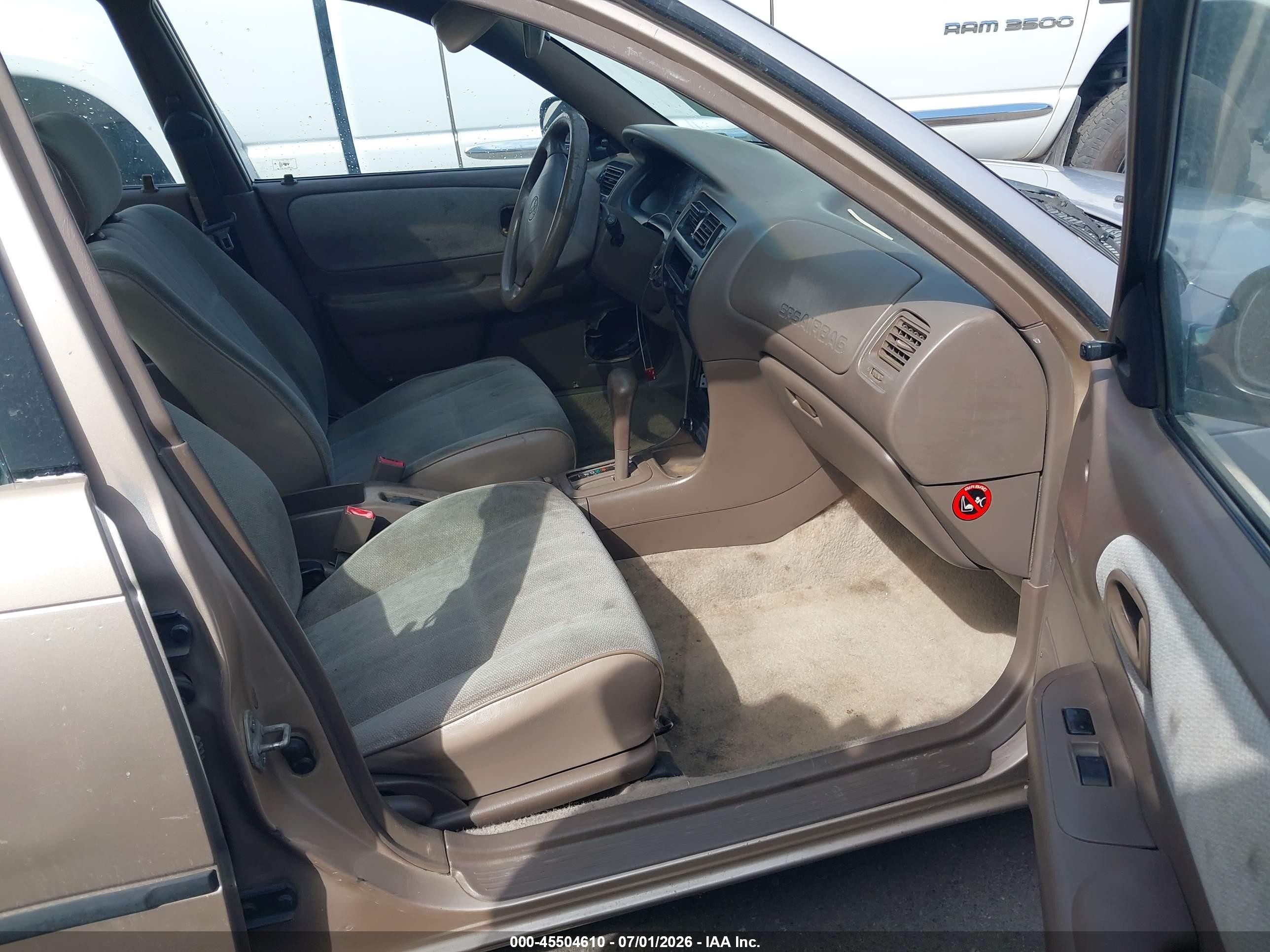1997 Toyota Corolla Ce Gold vin: 1NXBA02E9VZ547858