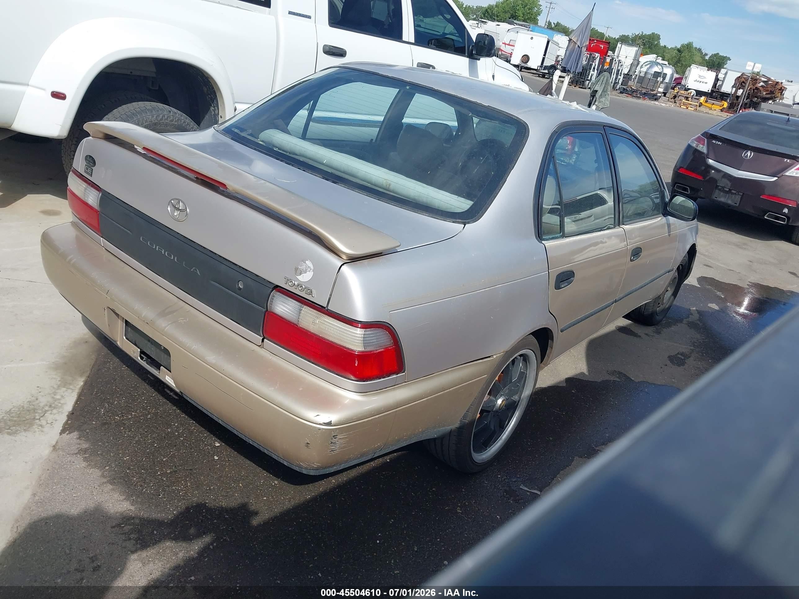 1997 Toyota Corolla Ce Gold vin: 1NXBA02E9VZ547858