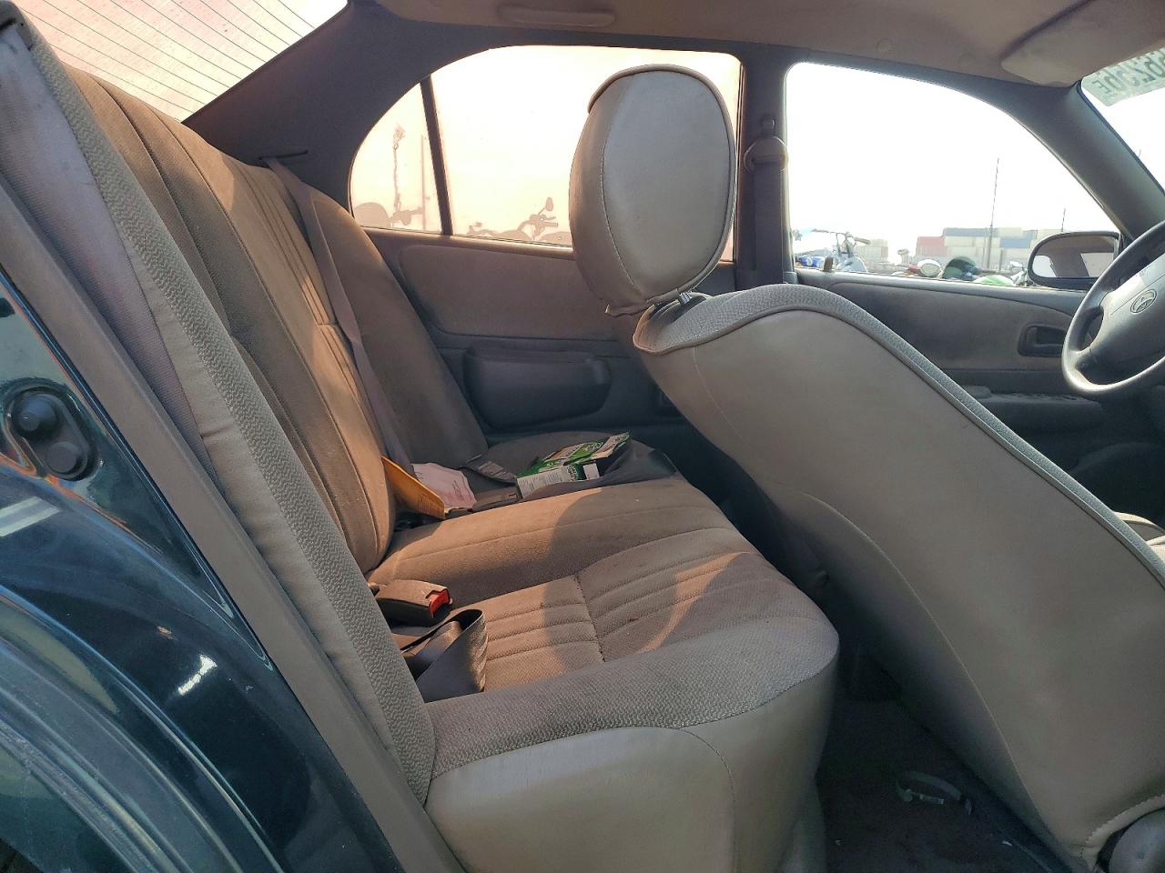 1997 Toyota Corolla Base Green vin: 1NXBA02E9VZ654473