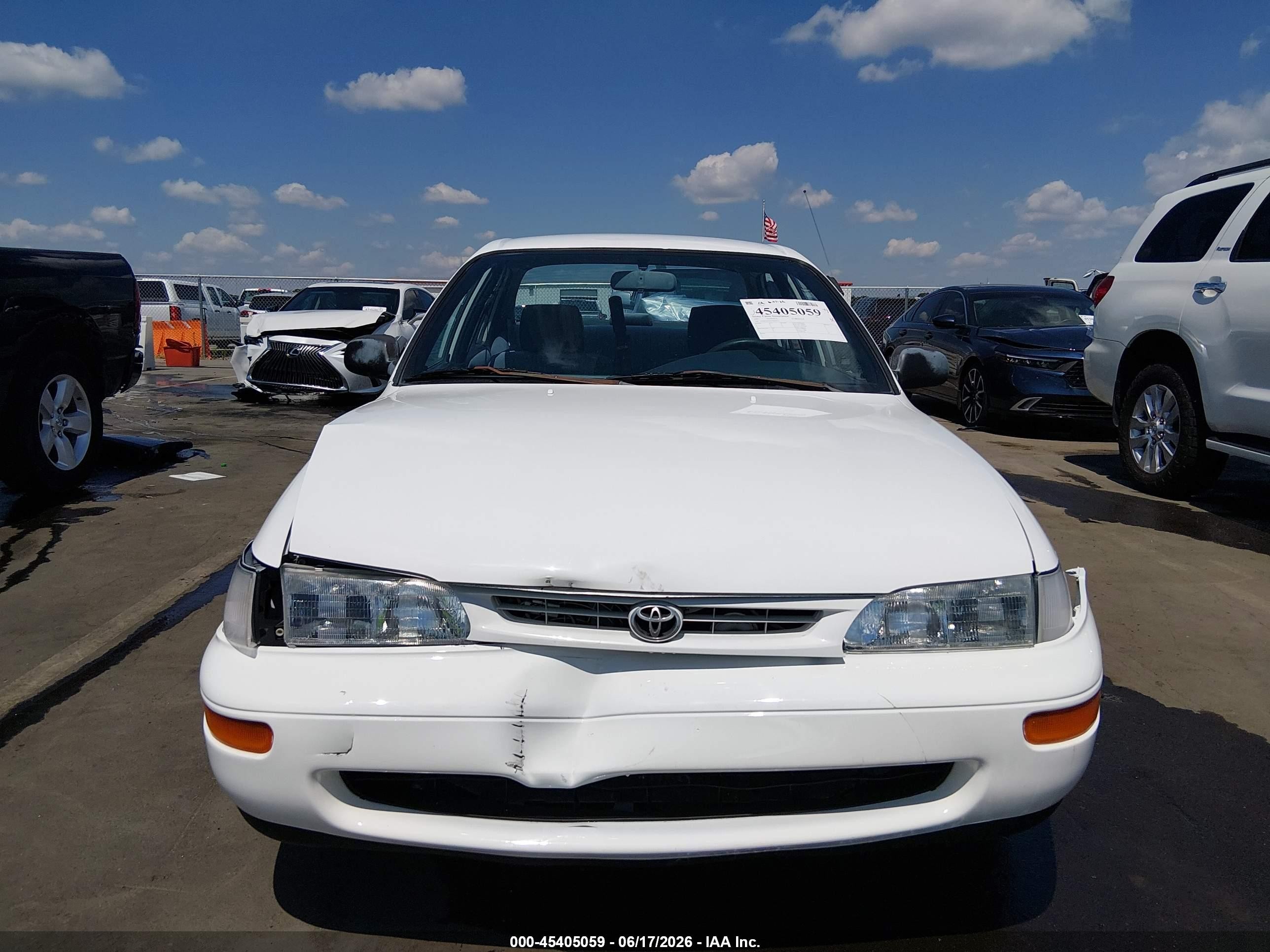 1997 Toyota Corolla Ce White vin: 1NXBA02E9VZ661617